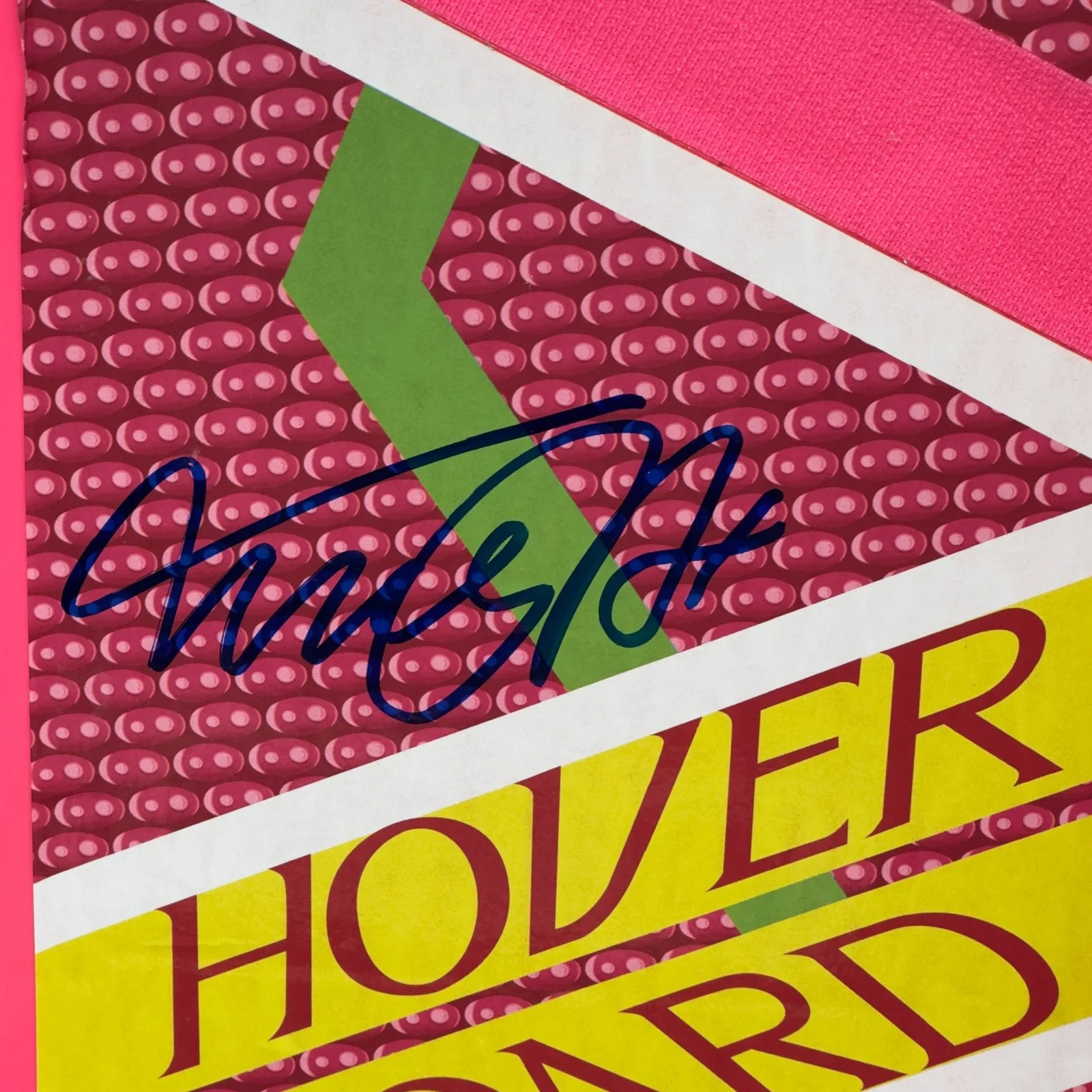 Michael J Fox, Christopher Lloyd, Leah Thompson, Tom Wilson — Michael J Fox Christopher Lloyd Thompson Wilson Cast Signed Hoverboard Beckett, image 3