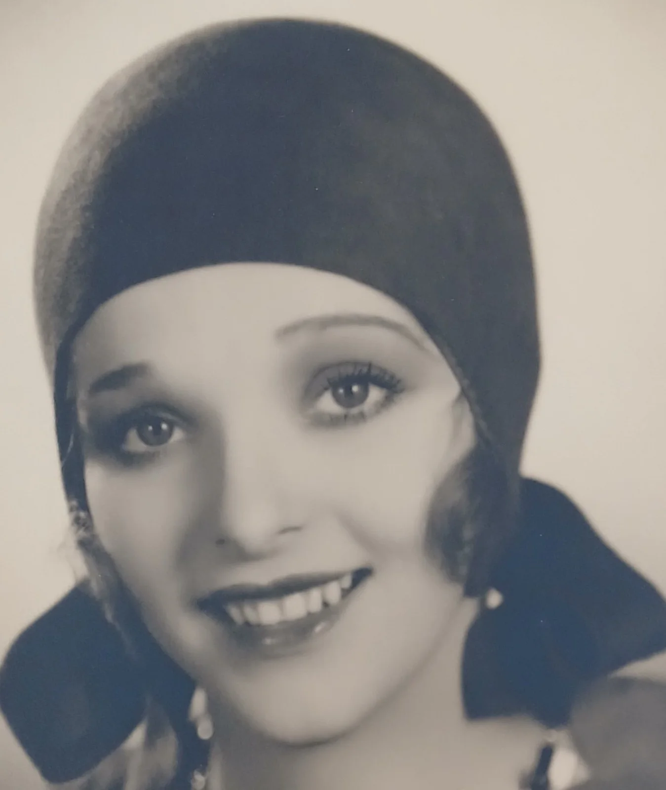 SALLY BLANE - OVERSIZE ORIGINAL VINTAGE STUDIO PORTRAIT - 1920s - 11" x 14", image 3