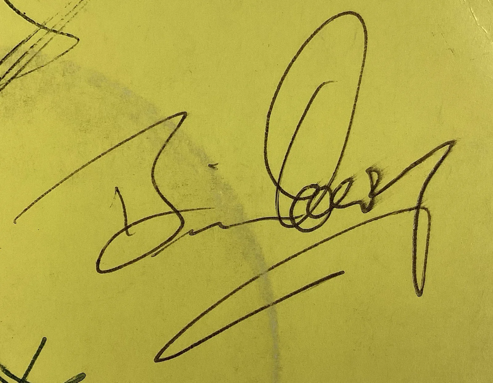 Thin Lizzy Signed Album Cover 1st Press Yellow Pearl Phil Lynott Auto +2 PSA/DNA, изображение 4