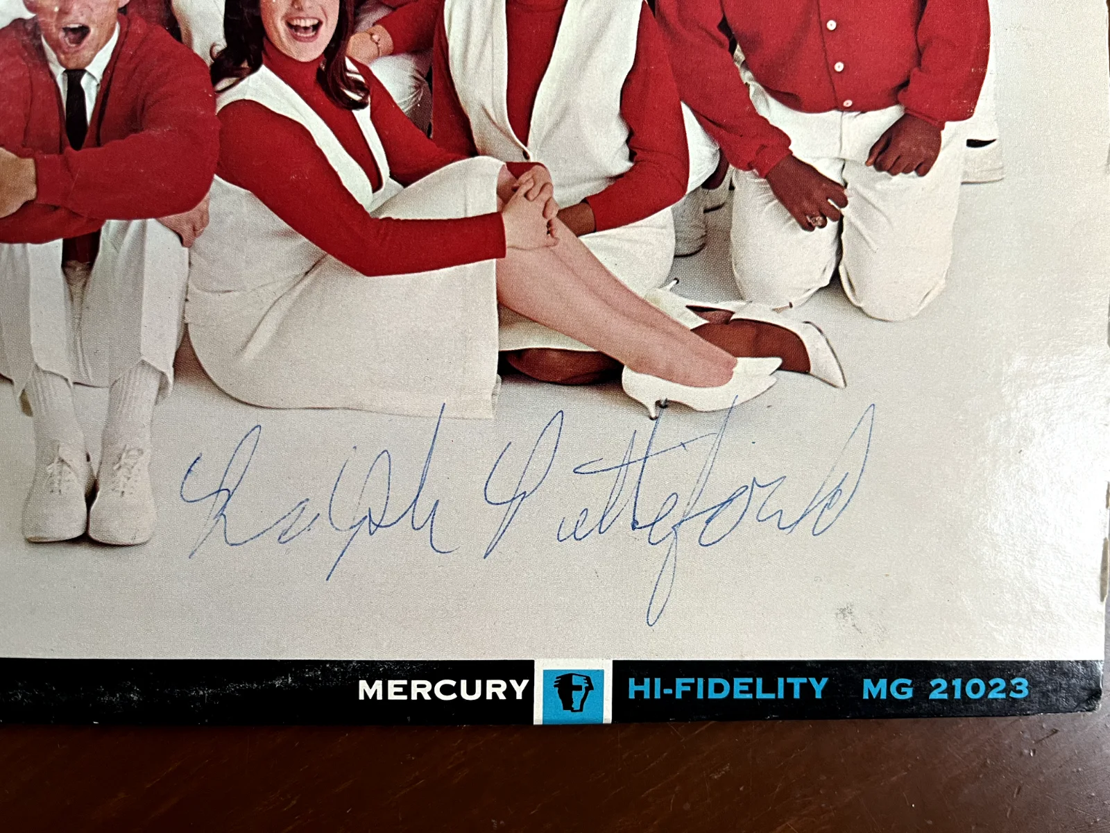 Signed Vinyl The Young Americans Johnny Mathis Multiple Signatures Excellent '65, image 4