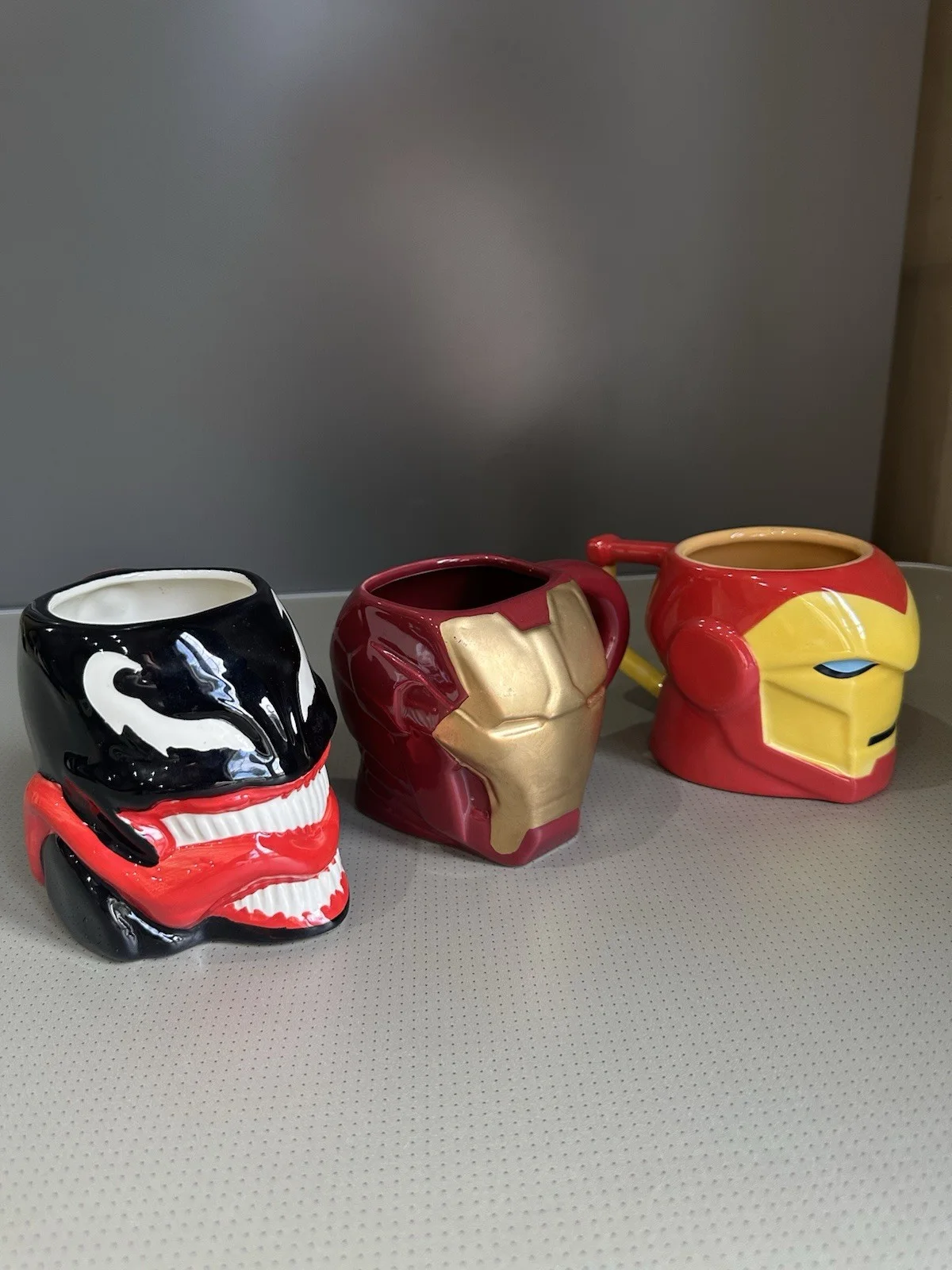 Marvel 3D Character Head Mug Bundle Of 3 - Venum, Gold Iron Man &Yellow Iron Man, изображение 2