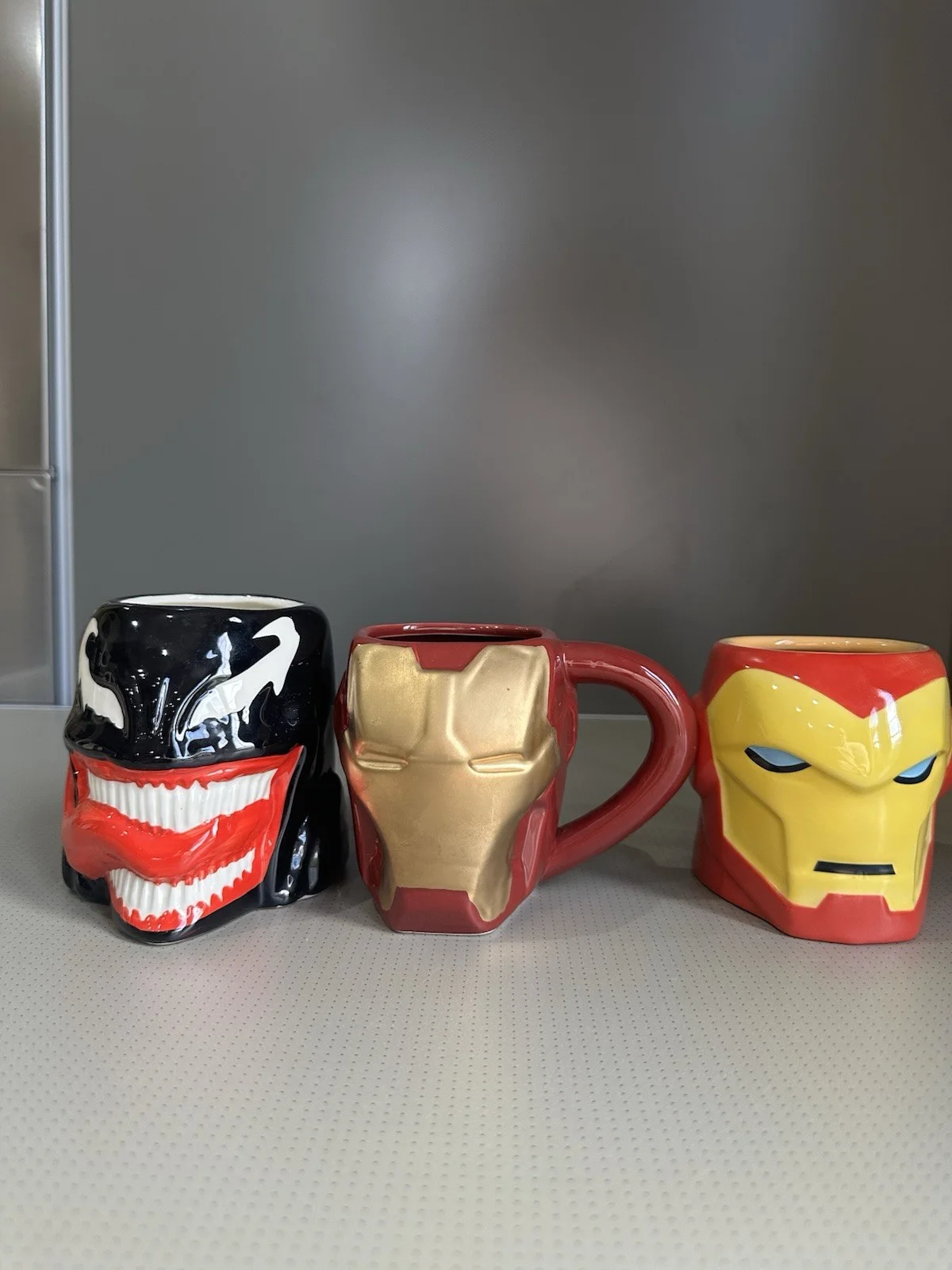 Marvel 3D Character Head Mug Bundle Of 3 - Venum, Gold Iron Man &Yellow Iron Man, изображение 3
