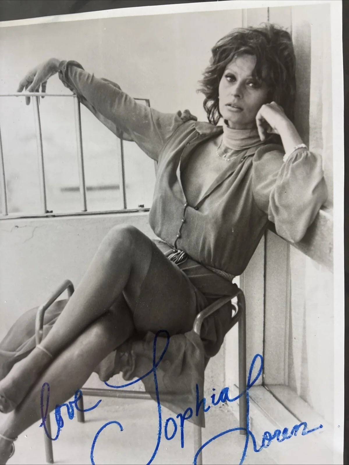 SOPHIA LOREN Autographed signed 8x10 photo, изображение 3