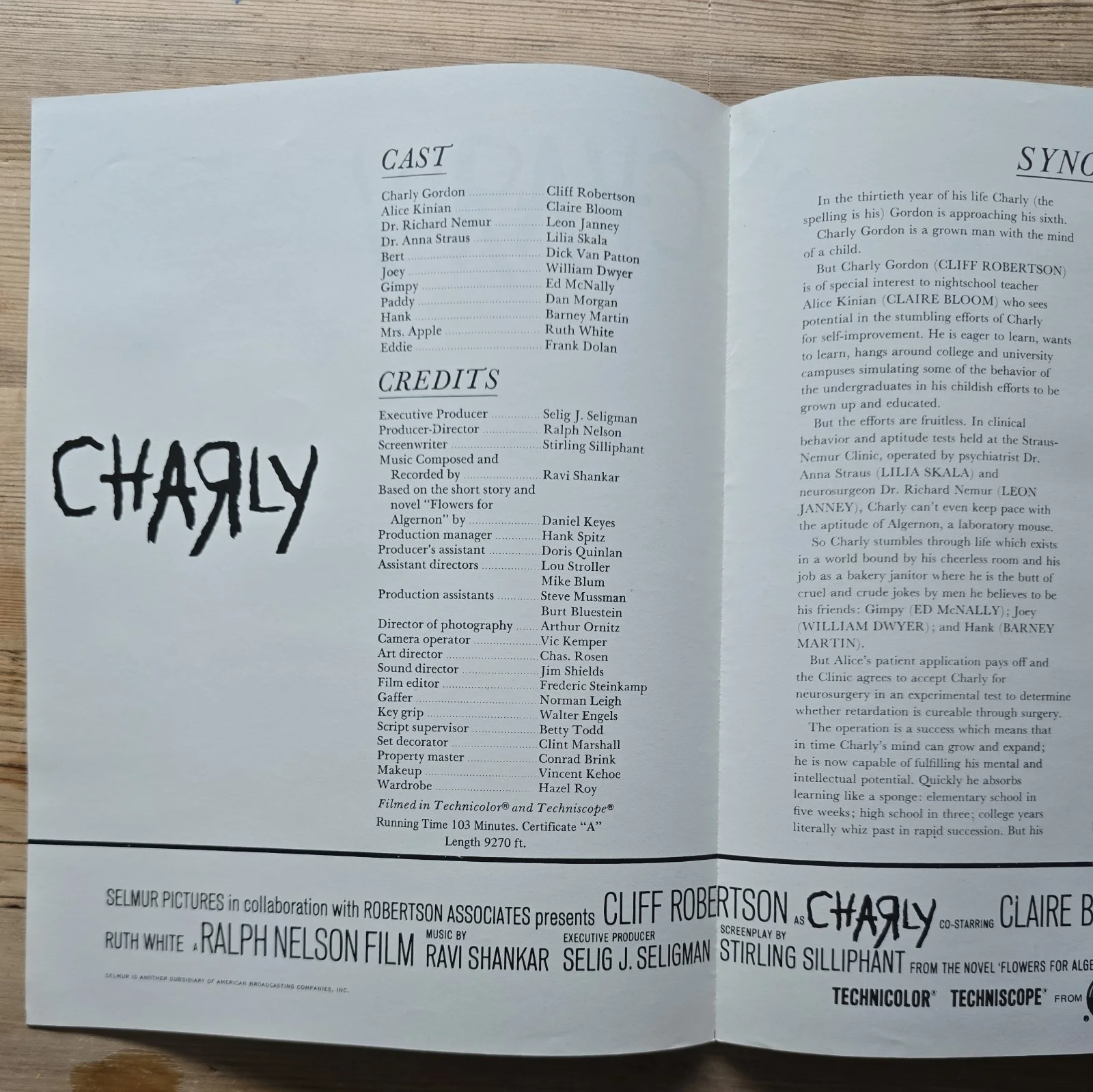 CHARLY press book 1968 Cliff Robertson Claire Bloom Cinerama Ralph Nelson, image 2