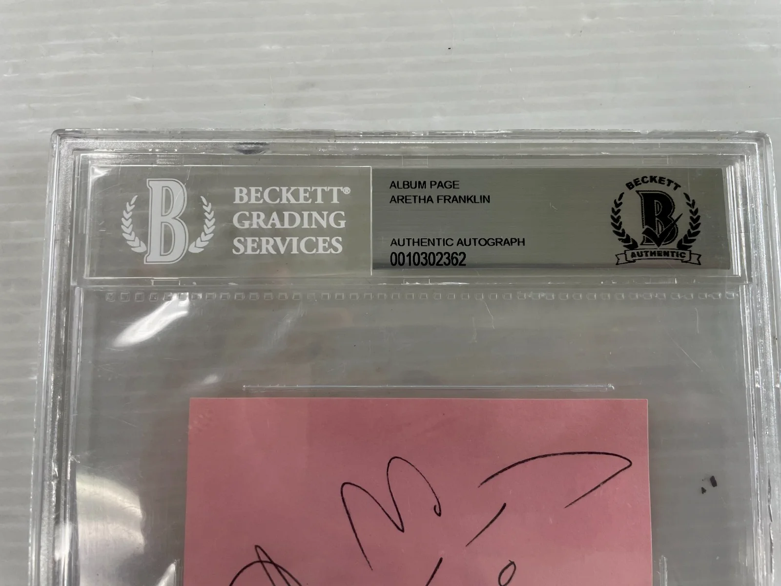 ARETHA FRANKLIN — !WOW! BECKETT ARETHA FRANKLIN SIGNED POST CARD DATED 4/14/69, image 2