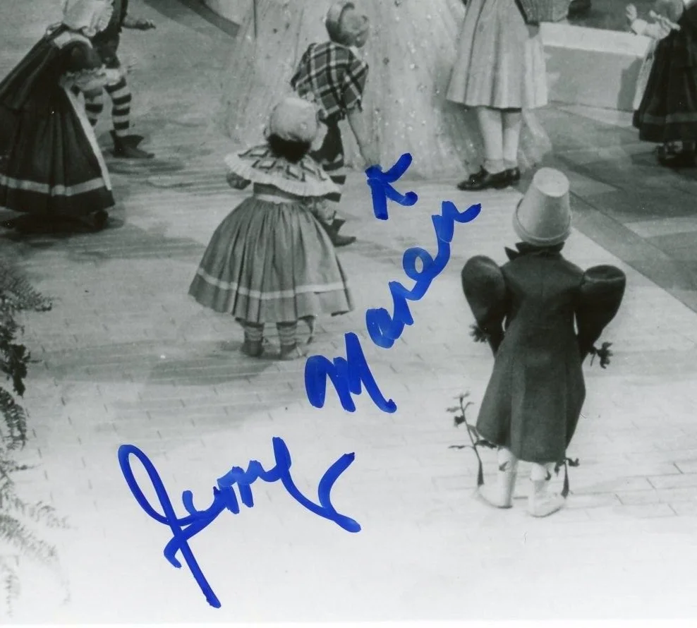 Jerry Maren — Jerry Maren Signed 8x10 Photo (JSA COA) Wizard of Oz Munchkin Lollipop Guild, image 2