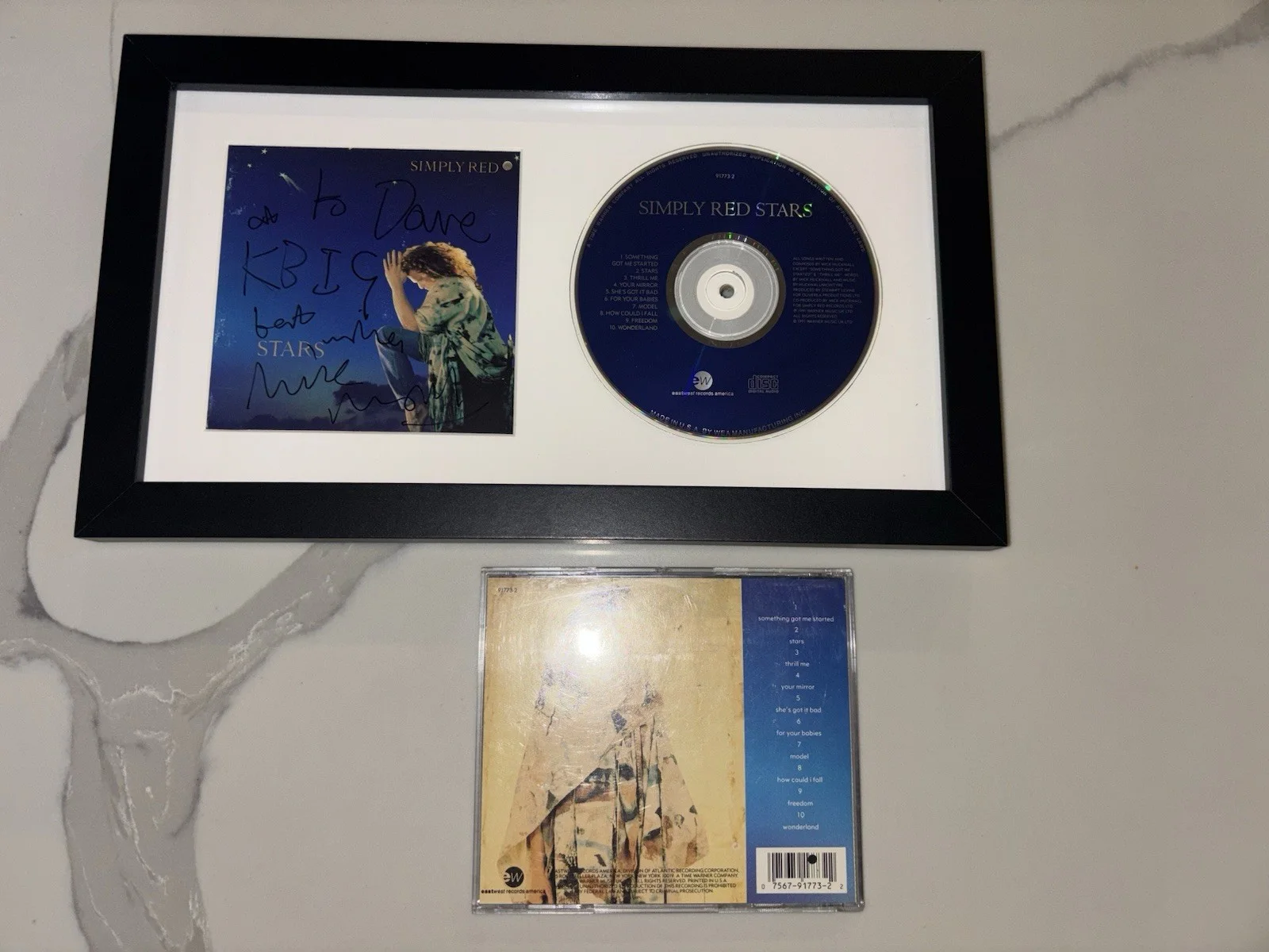 Simply Red, Mick Hucknell, Signed And Inscribed “Stars” CD Booklet/CD. Rare Find, image 5