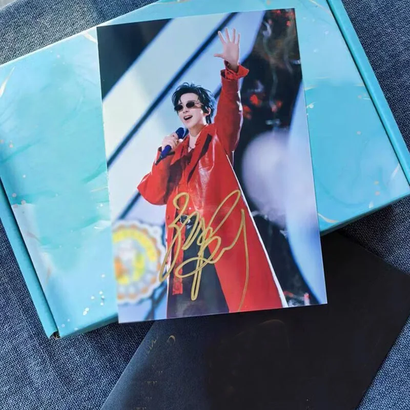 New Liu Yuning 刘宇宁 Autographed Signed Photo Cards, image 3