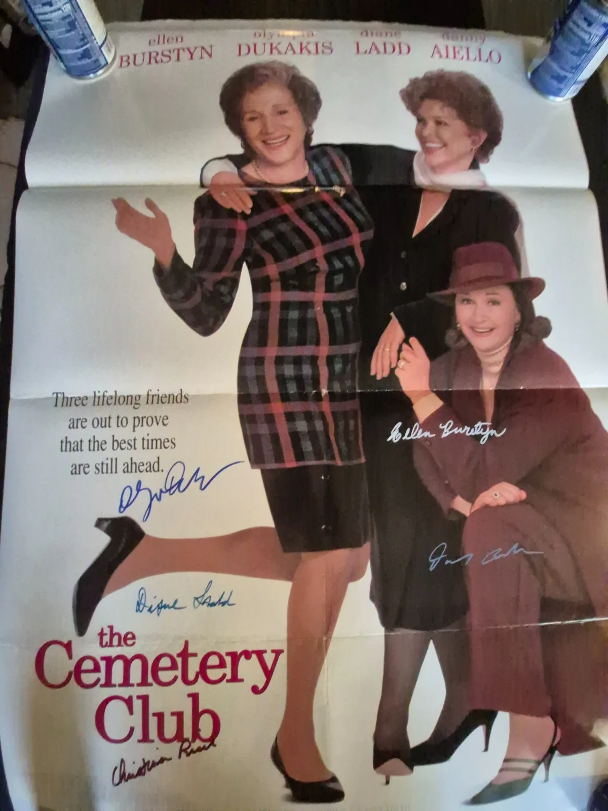 see below — THE CEMETARY CLUB - CAST SIGNED MOVIE POSTER-w/COA ' ekim, изображение 4