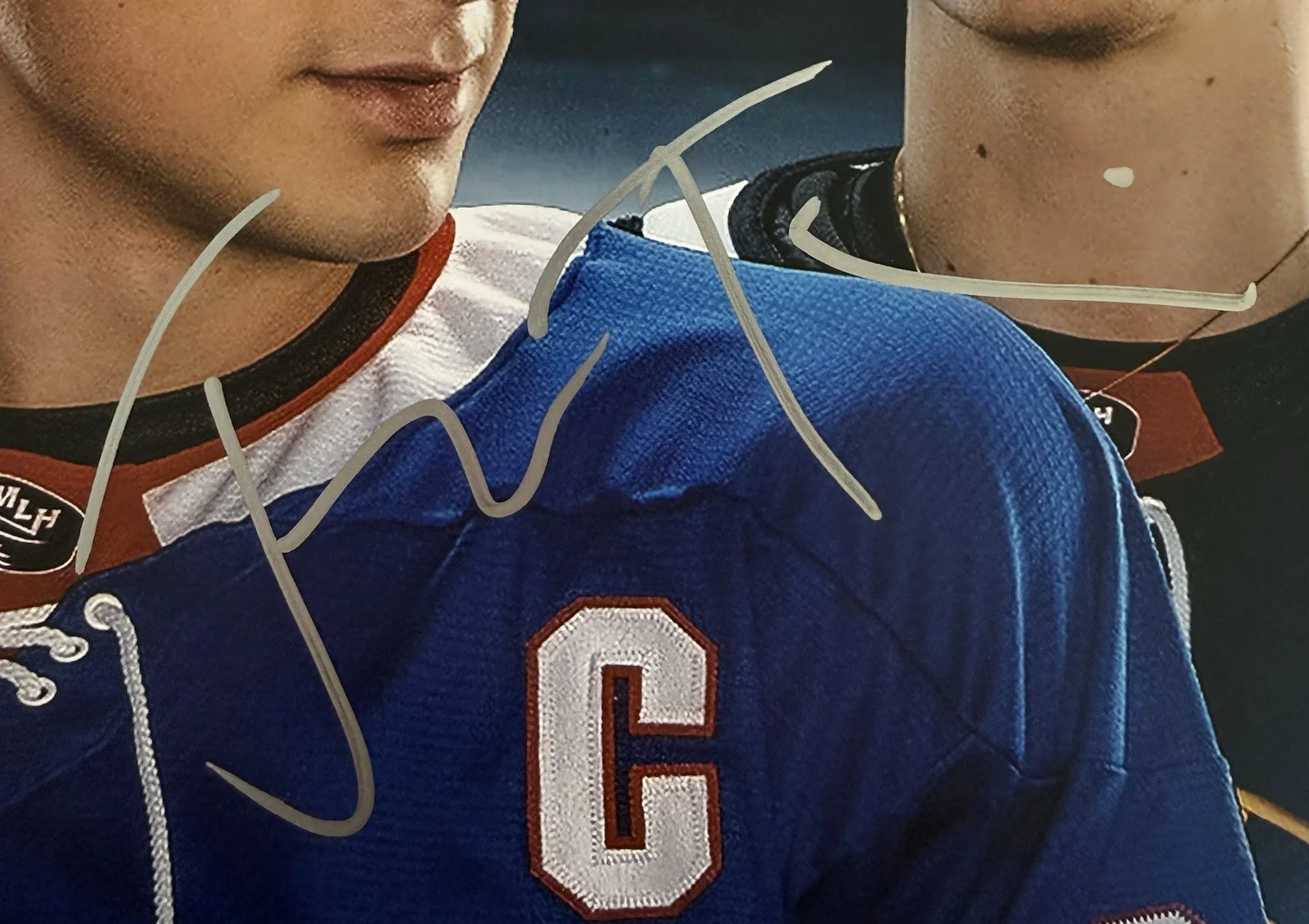 Jacob Tierney — Jacob Tierney Autograph Signed 11x14 Heated Rivalry Poster Photo with PSA COA, изображение 2