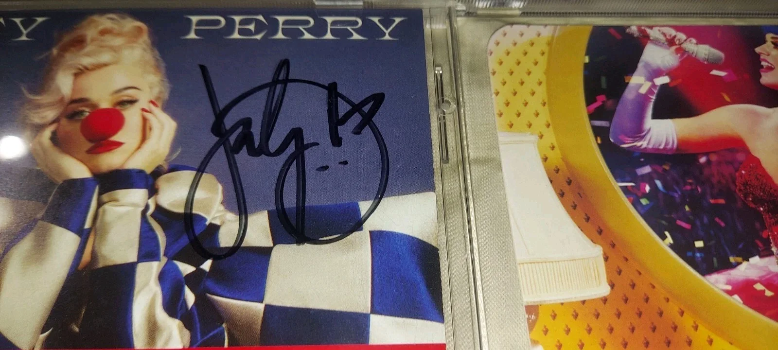 Katy Perry Autographed Hand SIGNED CD L@@K A Lot More Lifetime Collections FS, изображение 2