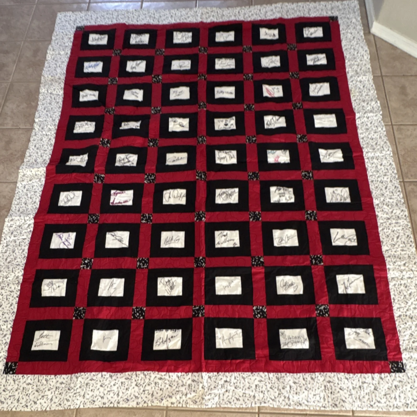Autographed Country Music Quilt Signed by Multiple Artists, image 3