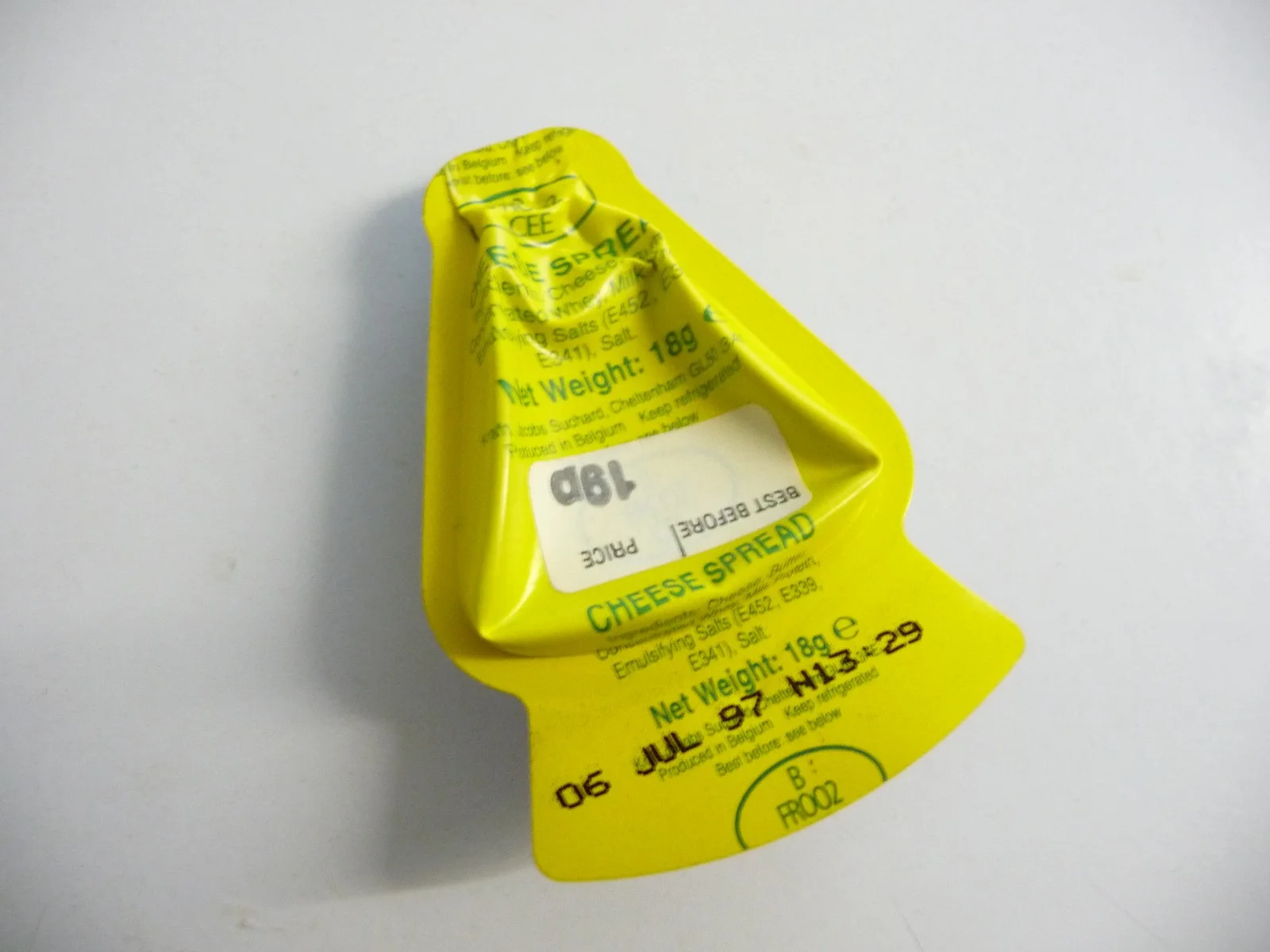RARE Jaws collectable; Dairylea UK cheese packet; 1997; Jaws memorabilia, изображение 4