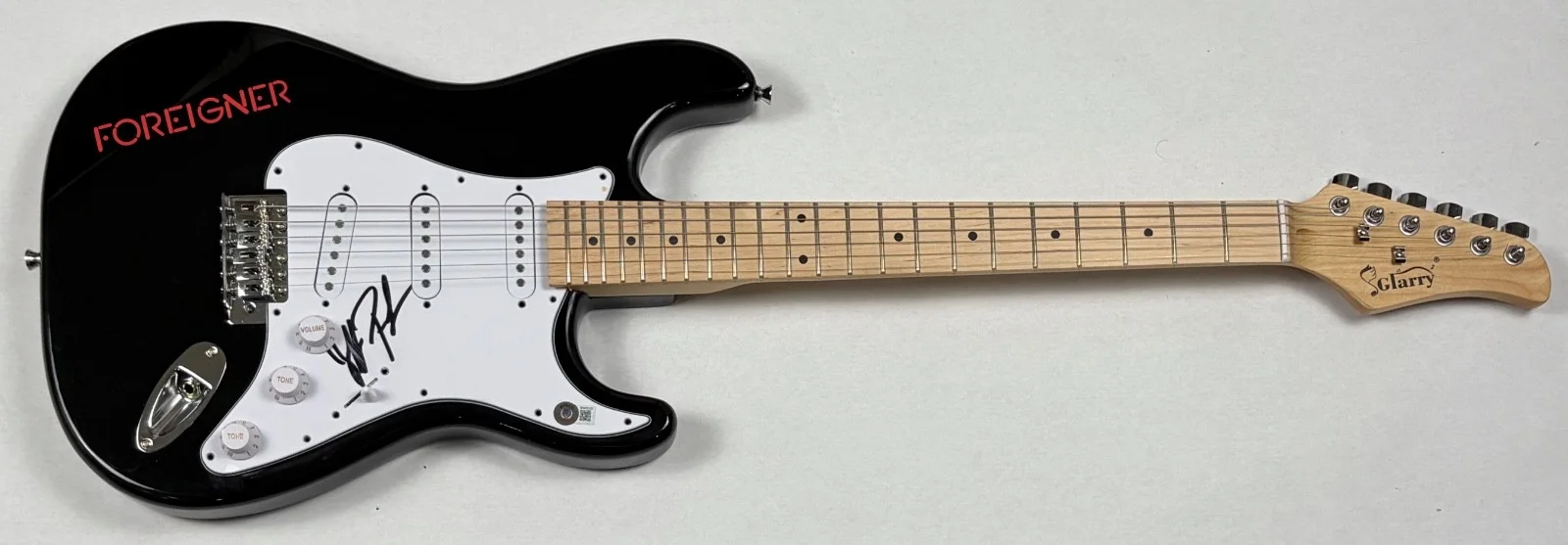 Jeff Pilson Foreigner Signed Autograph Electric Guitar Band Bassist Beckett COA, изображение 3
