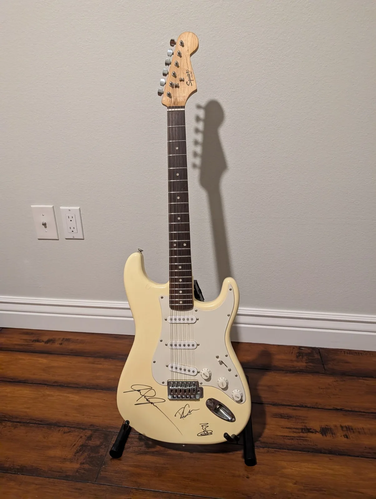 Led Zeppelin Signed Electric Guitar; Jimmy Page, John Paul Jones, Robert Plant, image 3
