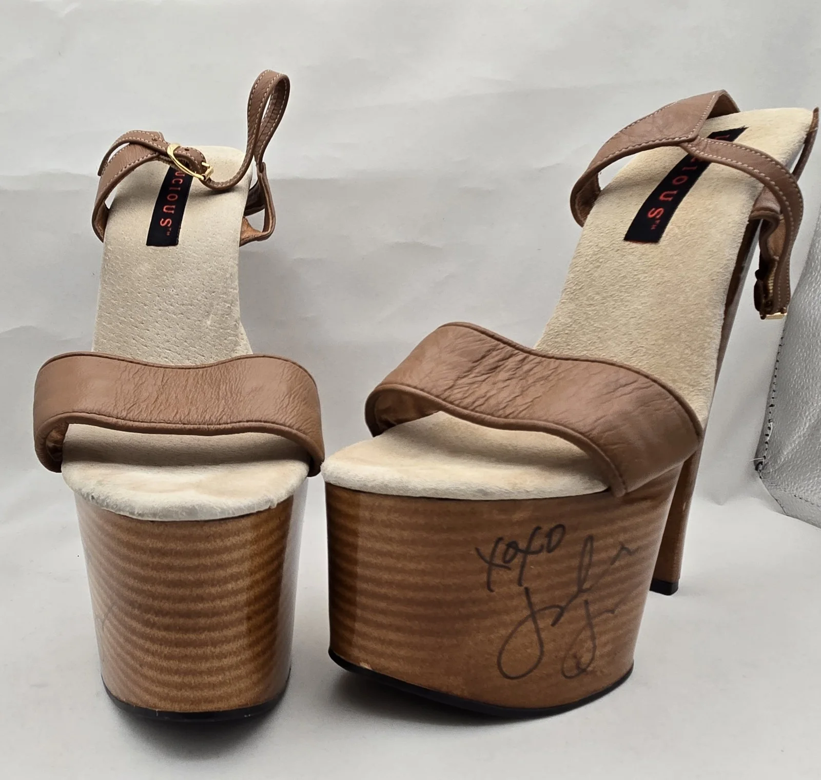 jelena jensen — Jelena Jensen Signed Personally Owned High Heels W/photos Pornstar Model, image 2