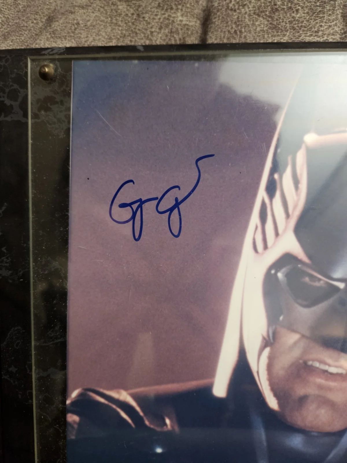 George Clooney — George Clooney / Batman Framed 8 x 10 Autographed Photograph With C0A, изображение 3