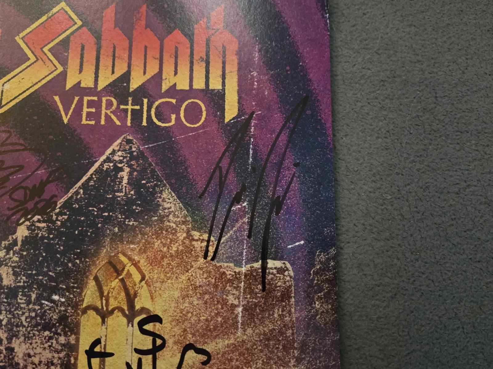 Black Label Society Band Signed Zakk Sabbath Vertigo Purple Vinyl Obtained At..., изображение 3