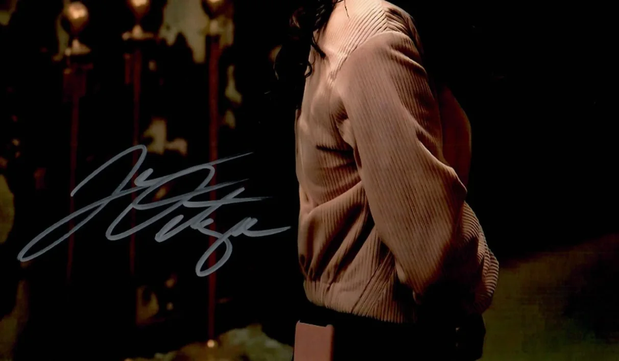 Jenna Ortega — Jenna Ortega Wednesday Movie Actress Hollywood Signed 8 x 10 Photo TTM COA, изображение 2
