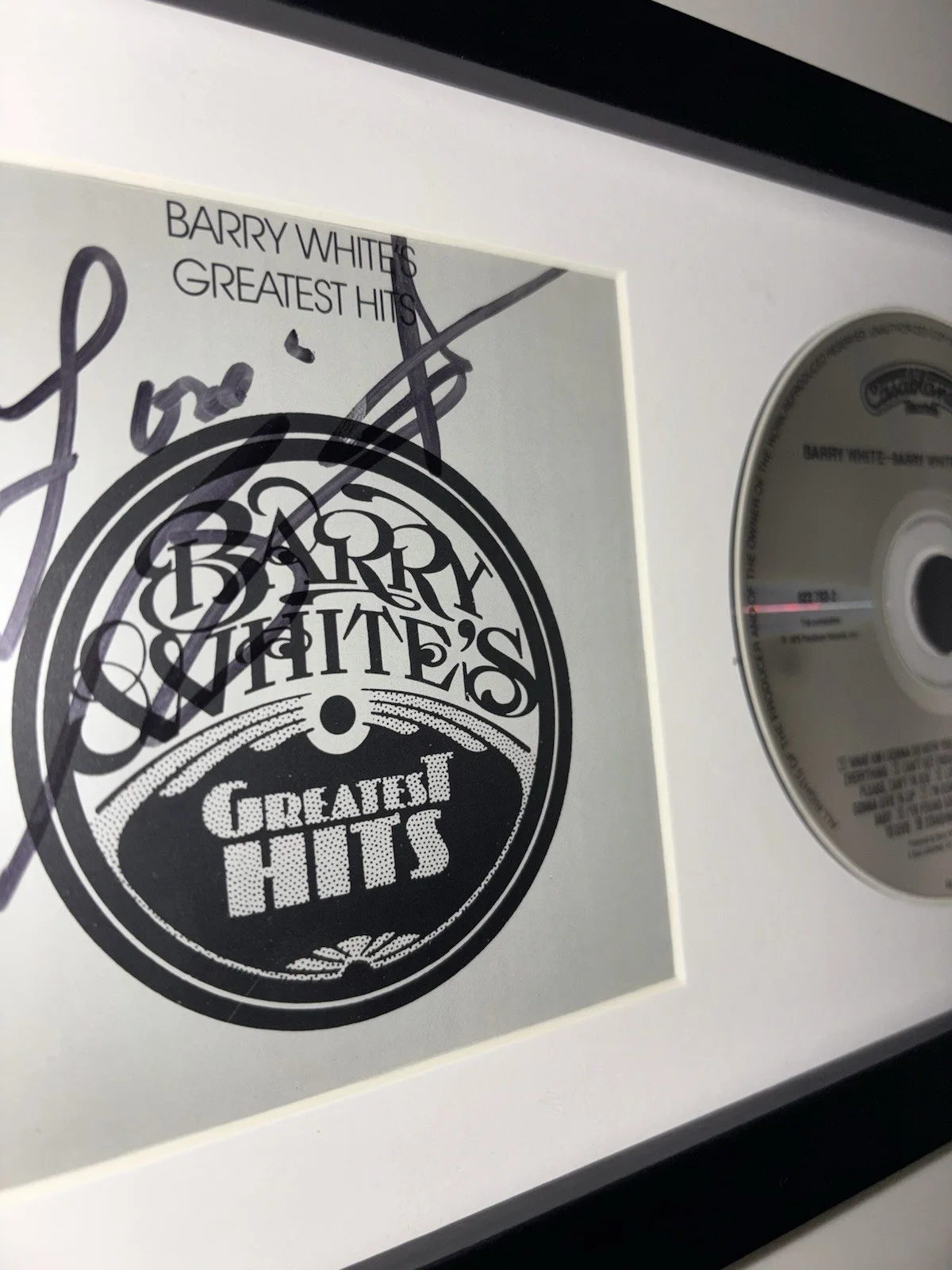 Barry White Signed/autographed CD Booklet, ‘Greatest Hits’. ‘99 Tour W/ Proof., image 3