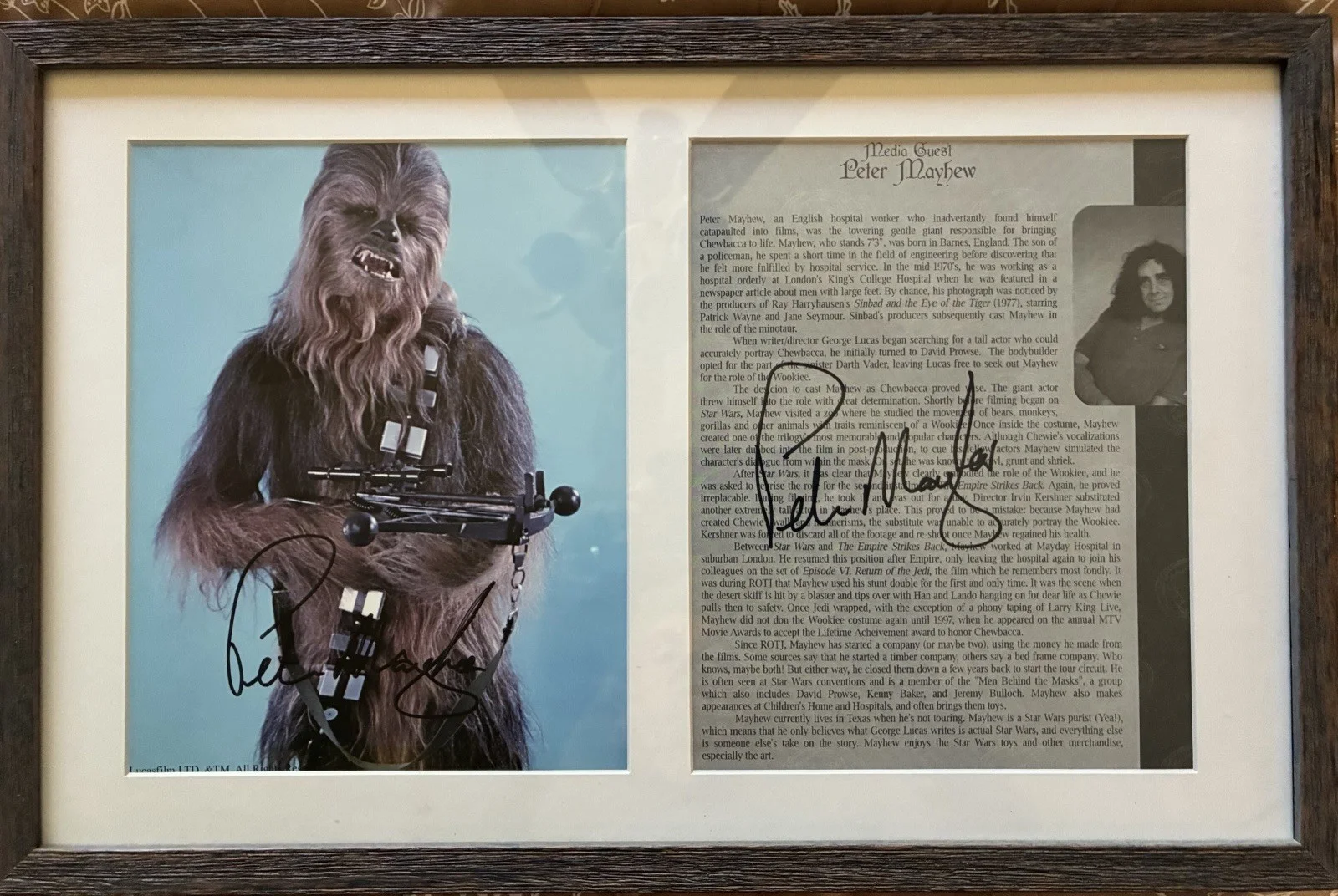 Peter Mayhew — Peter Mayhew Signed Framed Chewbacca Star Wars Original Photo and I-CON program