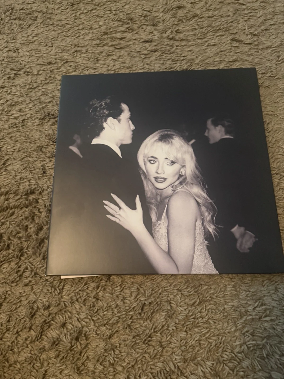 Signed Sabrina Carpenter Cd and Vinyl Lot of 2 Signed Autograph, image 3