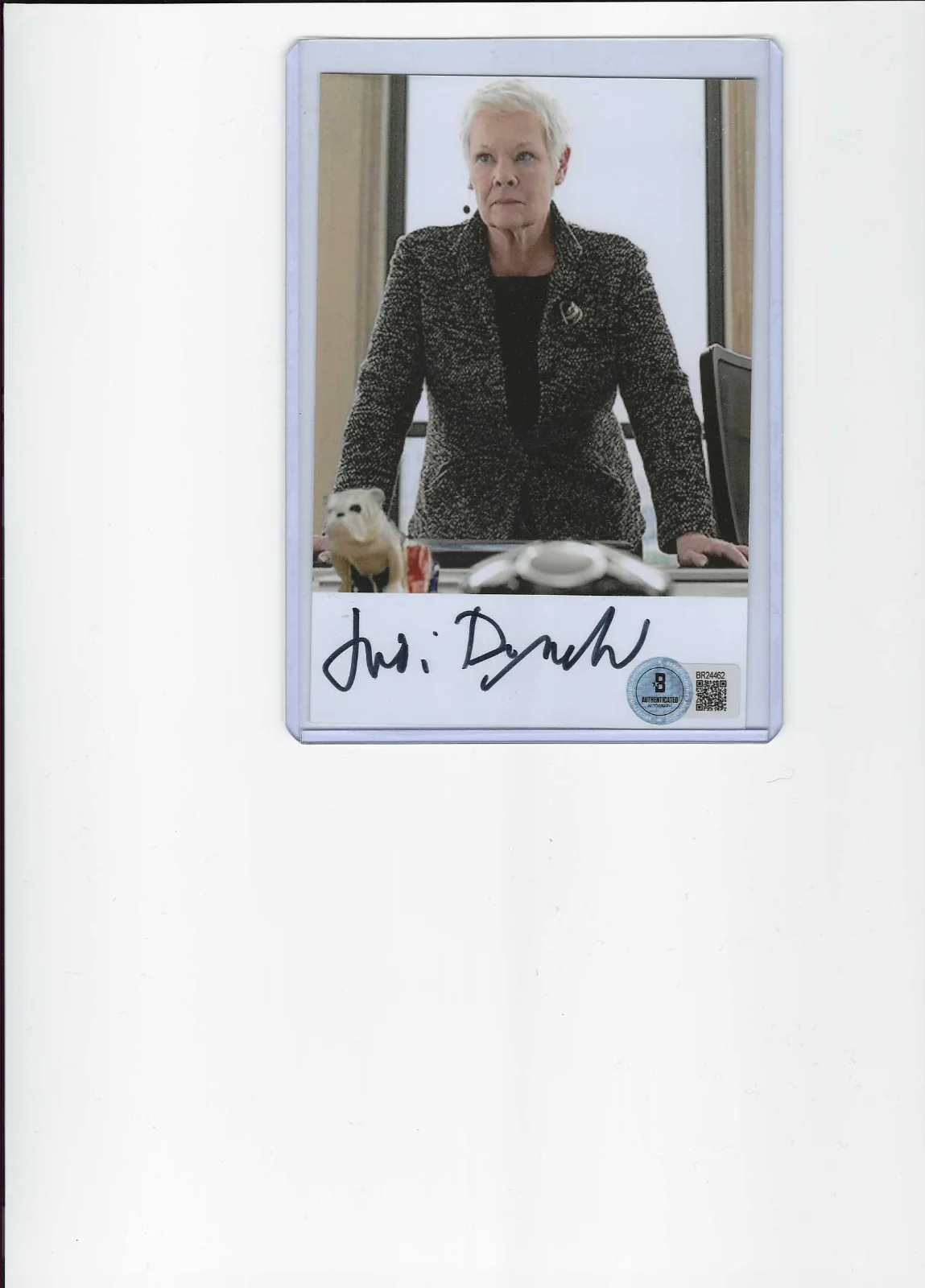 Judi Dench — Judi Dench (007s M) Autographed 4x6 Photo...Beckett Authenticated!!