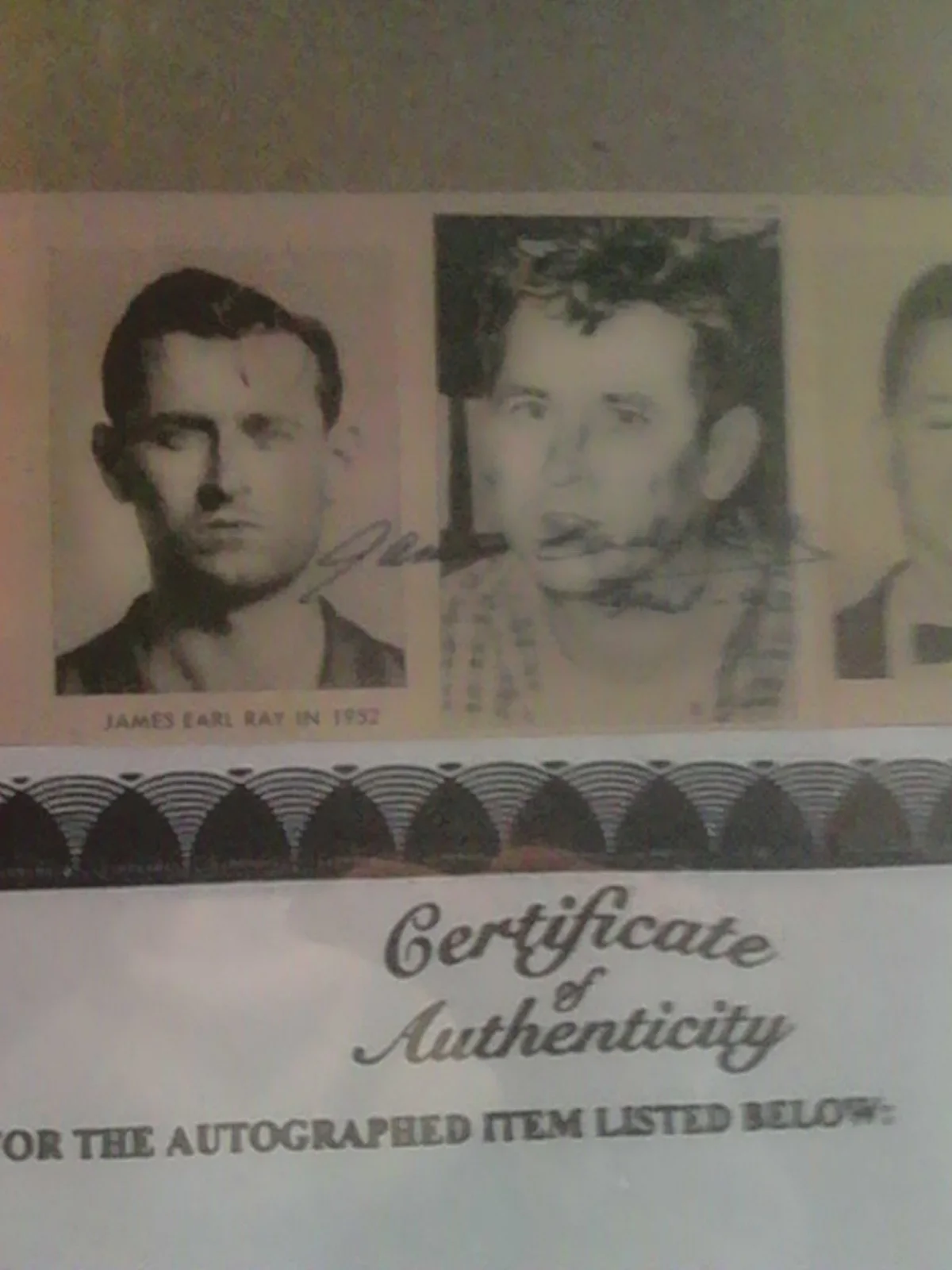 James Earl Ray — James Earl Ray Autograph & Photo w/Certificate of Authenticity, Framed, изображение 2