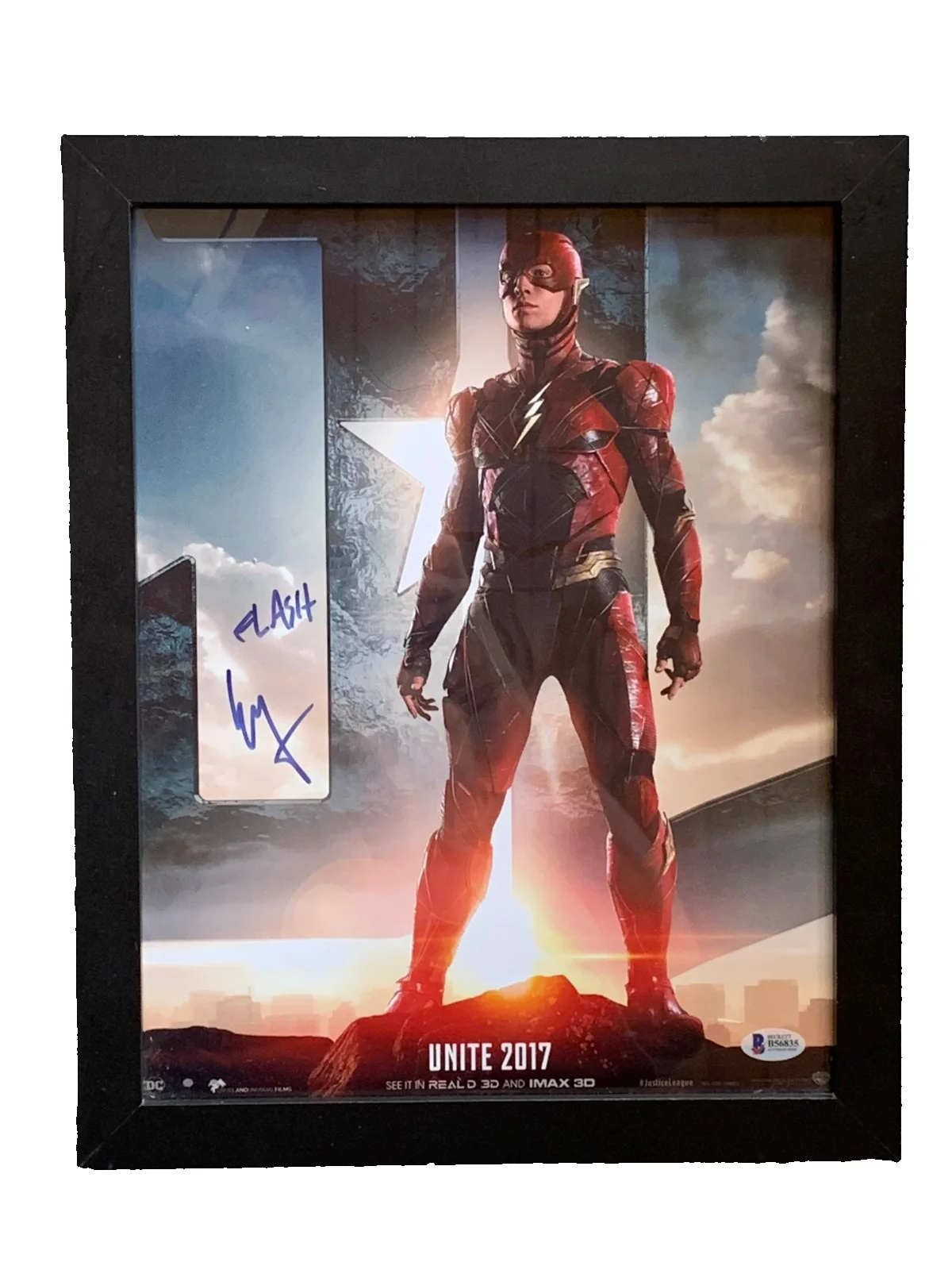 Ezra Miller — Signed EZRA MILLER Justice League THE FLASH Beckett COA Framed 12.75" x 15.5", изображение 5