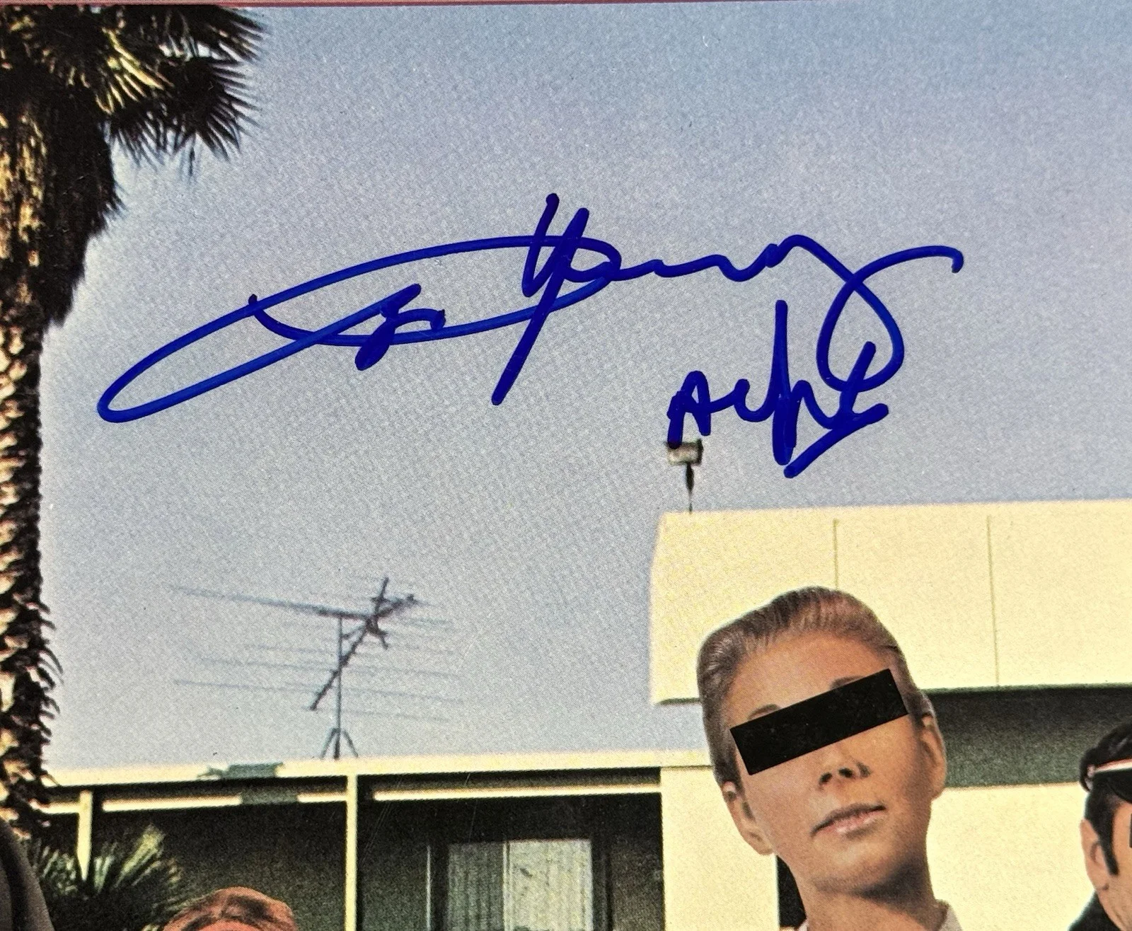 AC/DC signed Album Malcolm Angus Young Cliff Dirty Deeds vinyl beckett loa, image 2