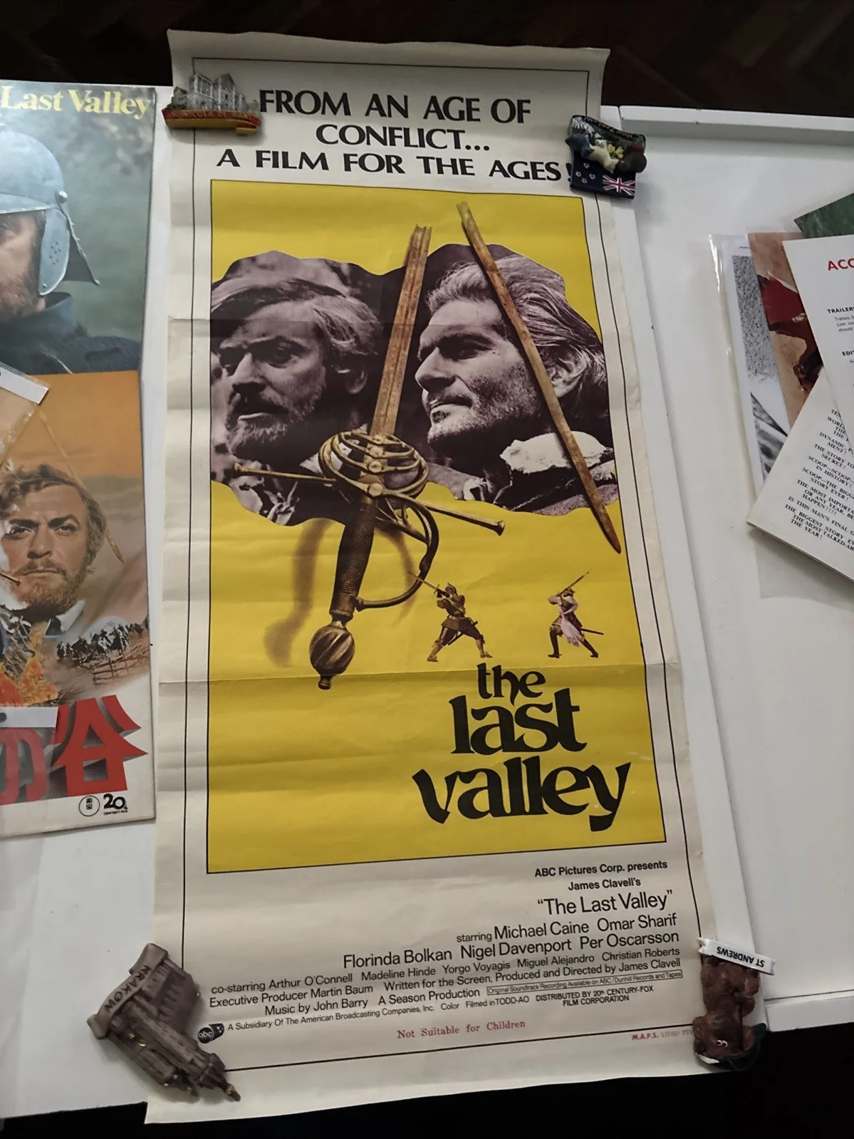THE LAST VALLEY MOVIE MEMORABILIA- POSTER LOBBY CARDS & MORE, изображение 4
