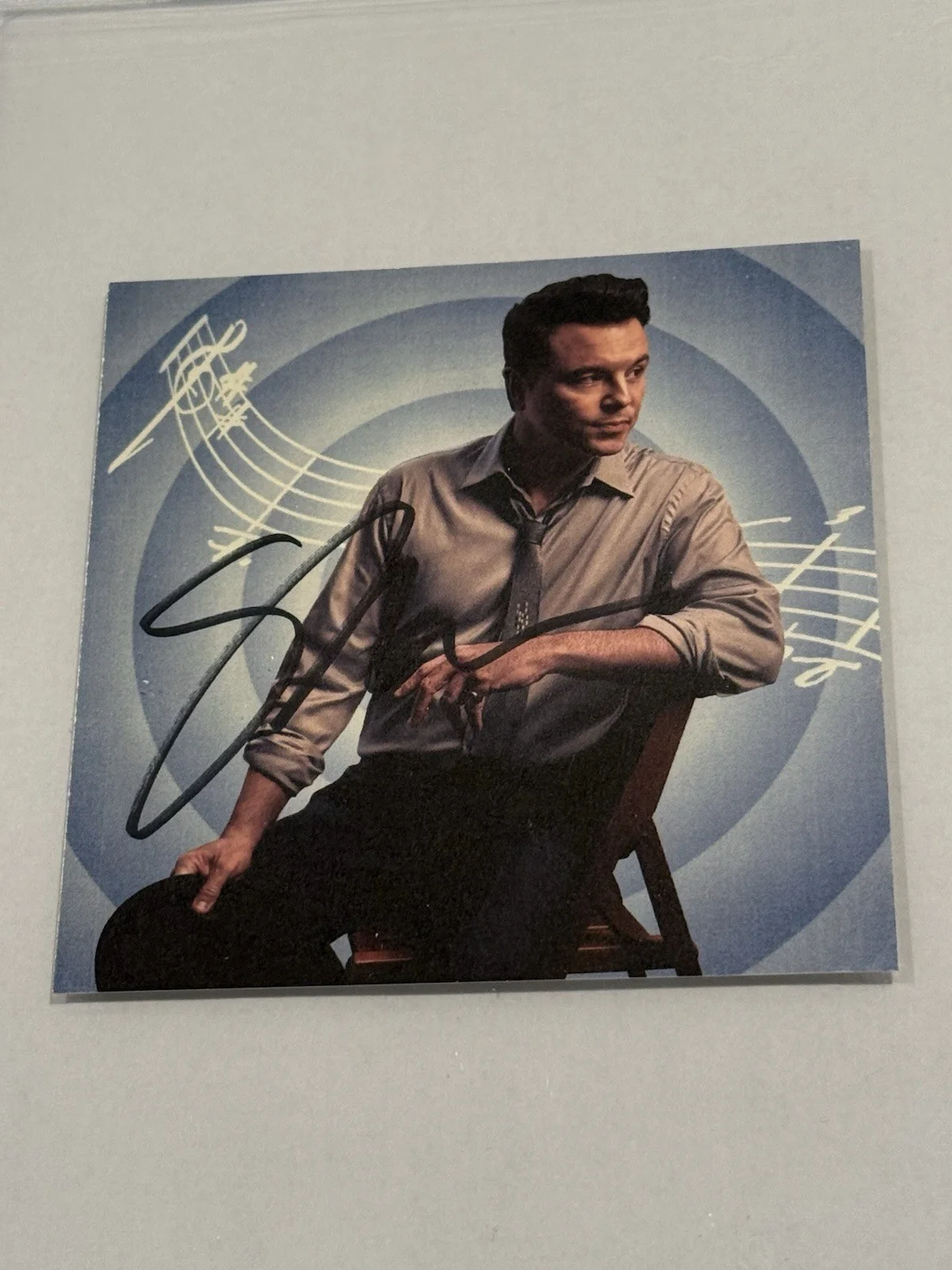Seth MacFarlane Signed CD Insert Lush Life The Lost Sinatra Arrangements Auto, image 2