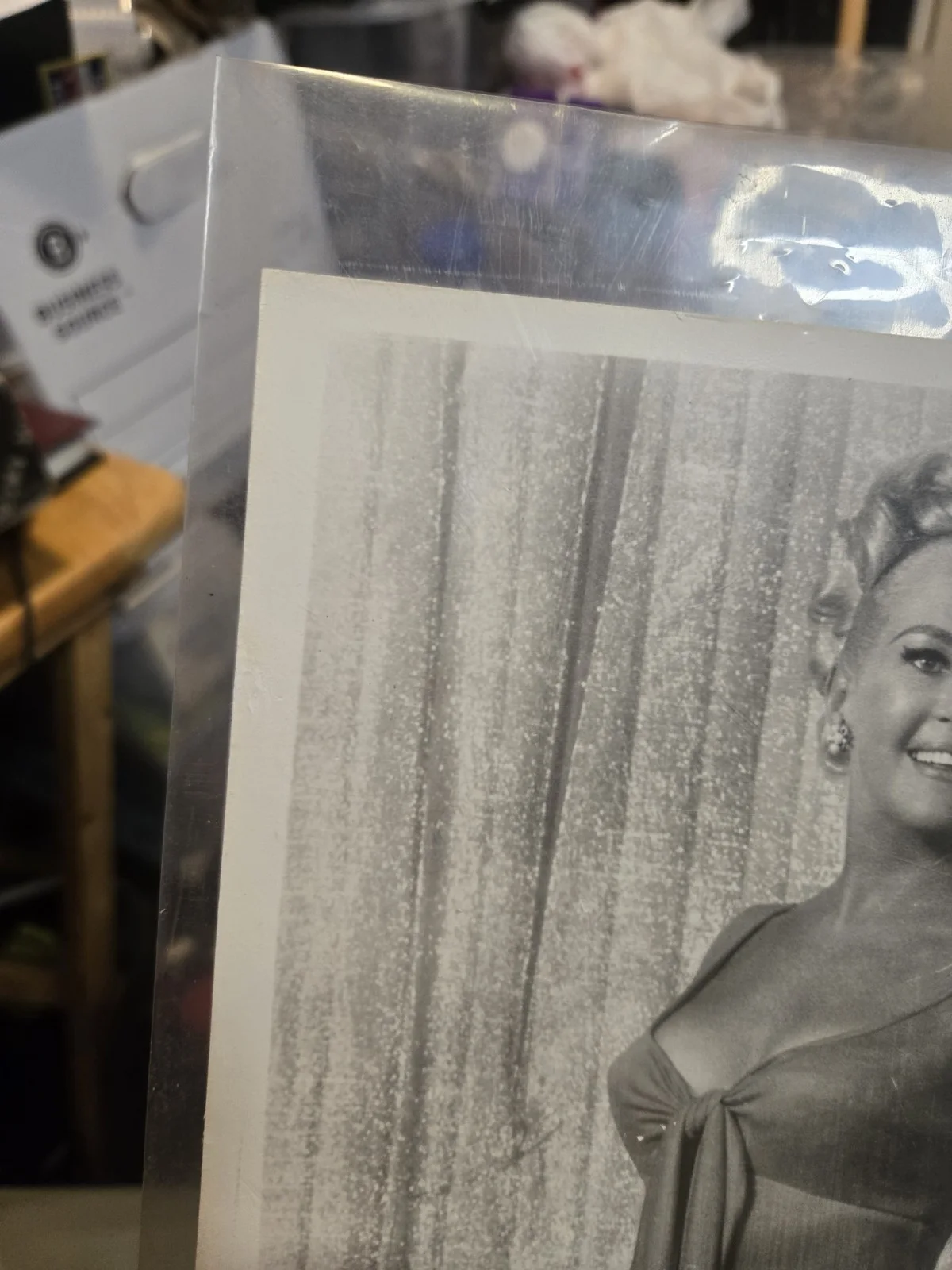 Betty Grable Genuine Hand Signed 10x8 Photo Personolized Autograph w/ her Label, image 4