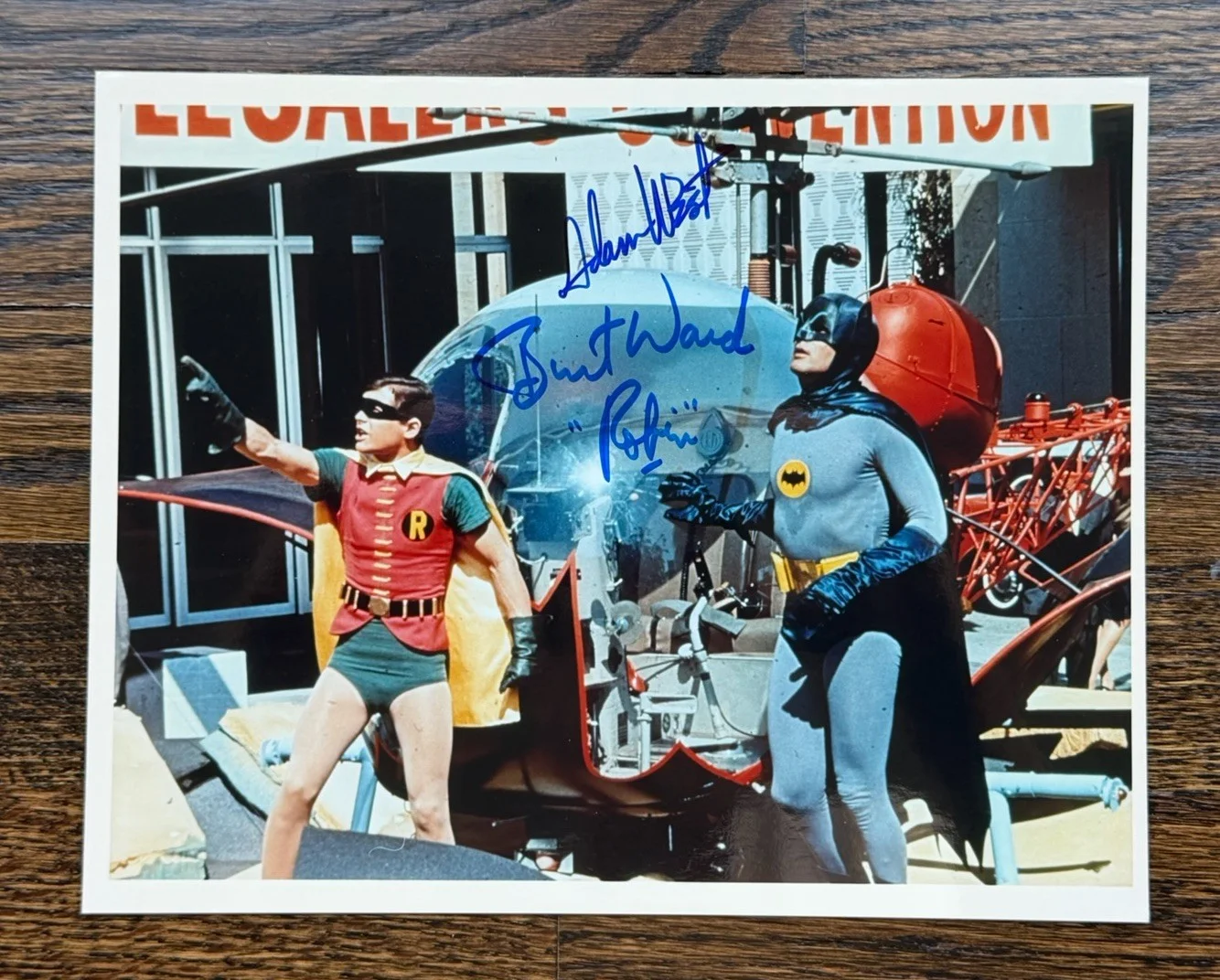 Adam West, Burt Ward — BATMAN ACTOR ADAM WEST and Burt Ward AUTOGRAPHED PHOTO JSA Certified, изображение 3