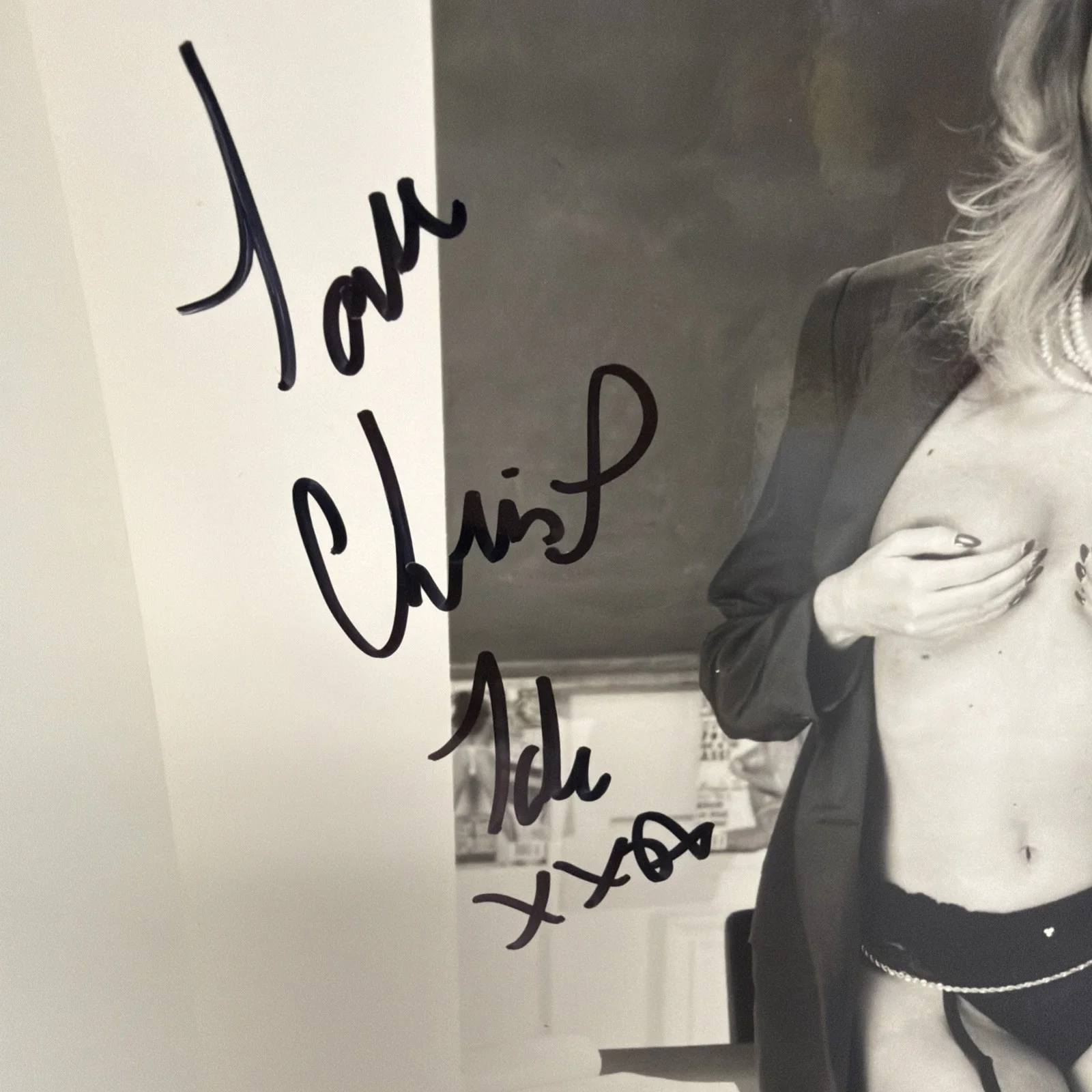 Christi Lake — Christi Lake REAL hand SIGNED SEXY SWINGER EDITOR Autographed Porn Star Promo, изображение 2