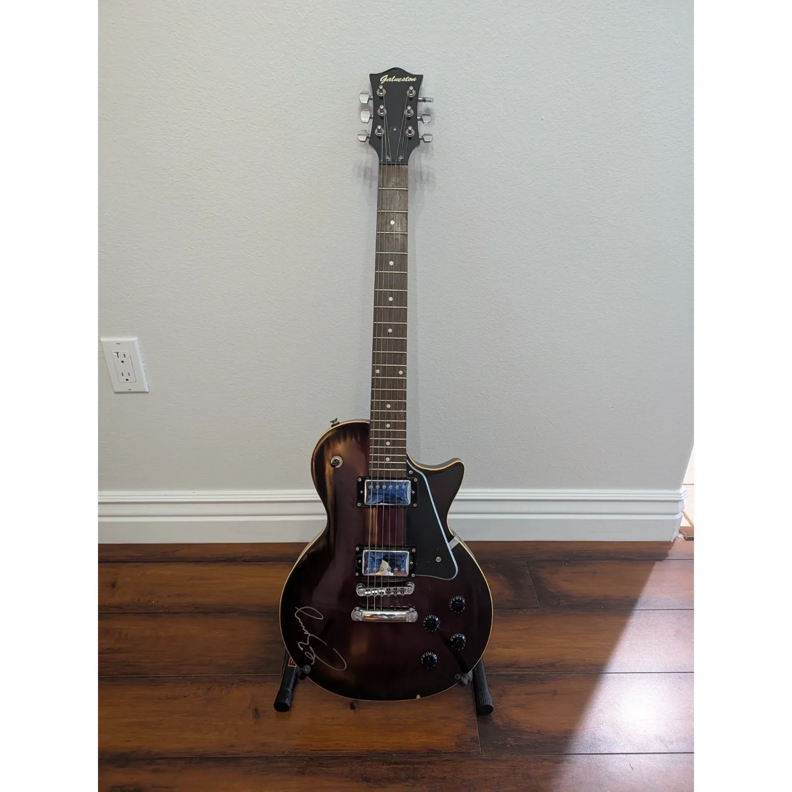 Chuck Berry Signed Guitar Galveston Les Paul, image 2