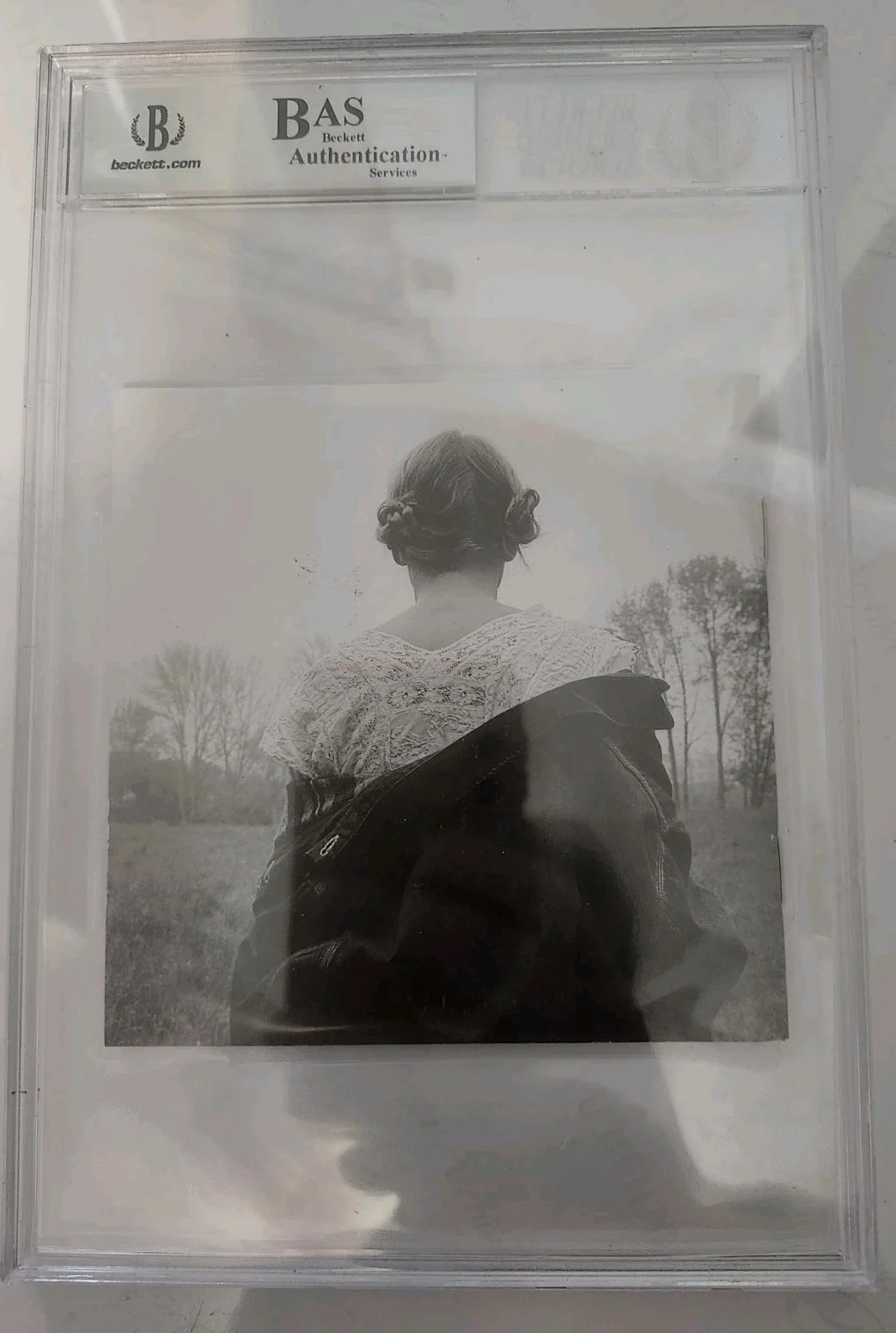Taylor Swift signed Folklore Beckett encapsulated BAS COA slab CD Insert, image 2