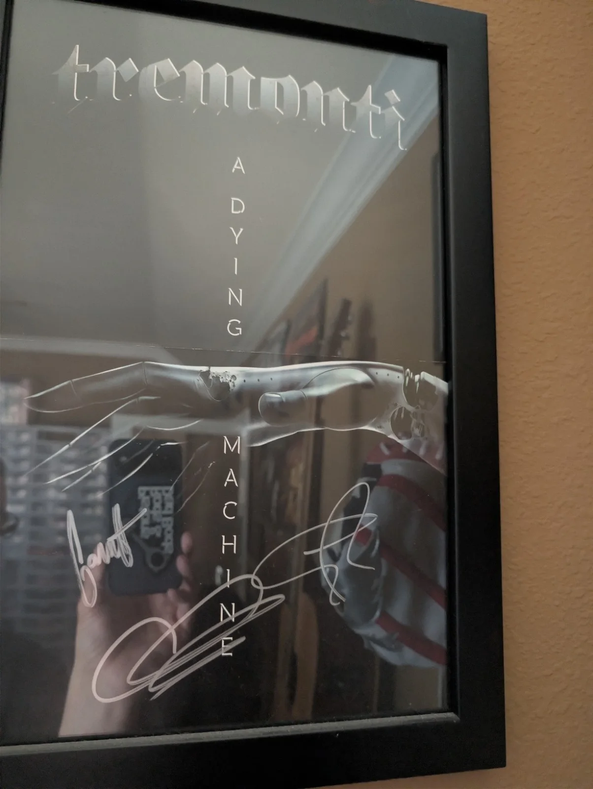 Tremonti A Dying Machine Tour Poster Signed And Framed By Mark Eric And Garrett, изображение 2