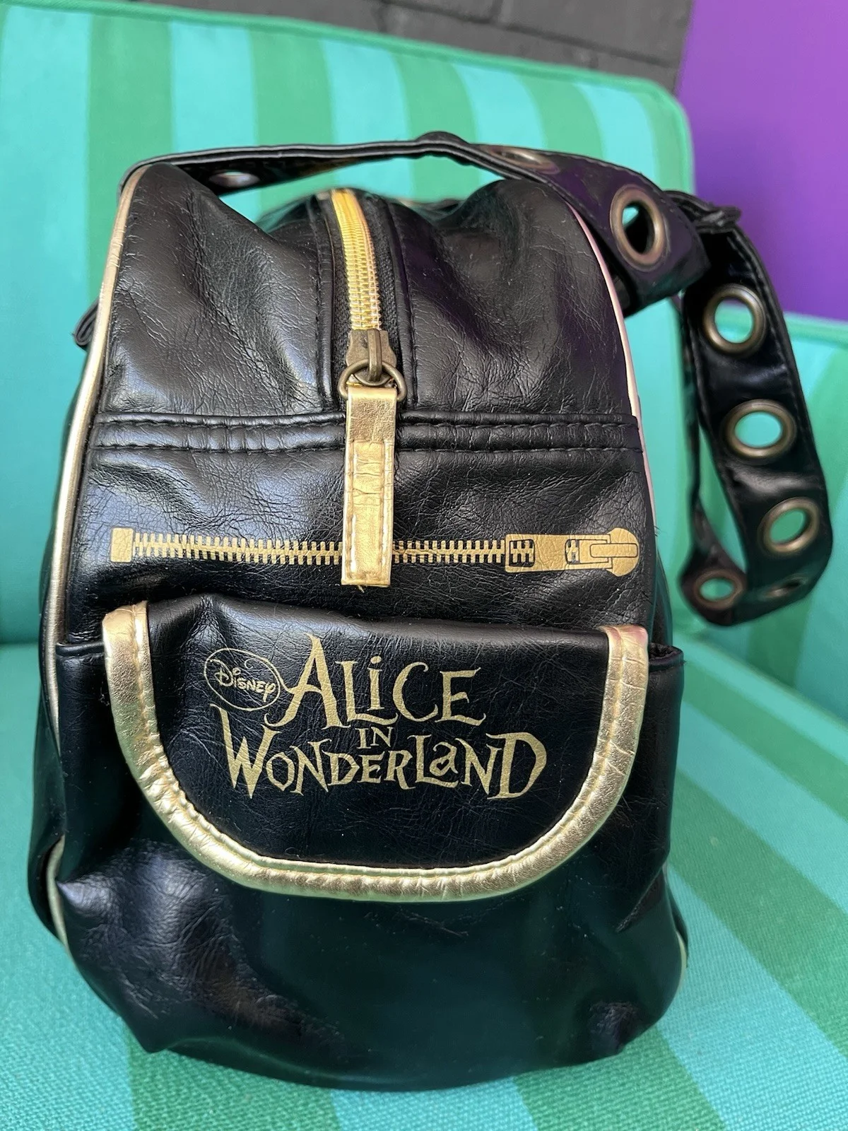 Disney Store Alice in Wonderland Mad Hatter Handbag Johnny Depp Steampun Bag, изображение 4