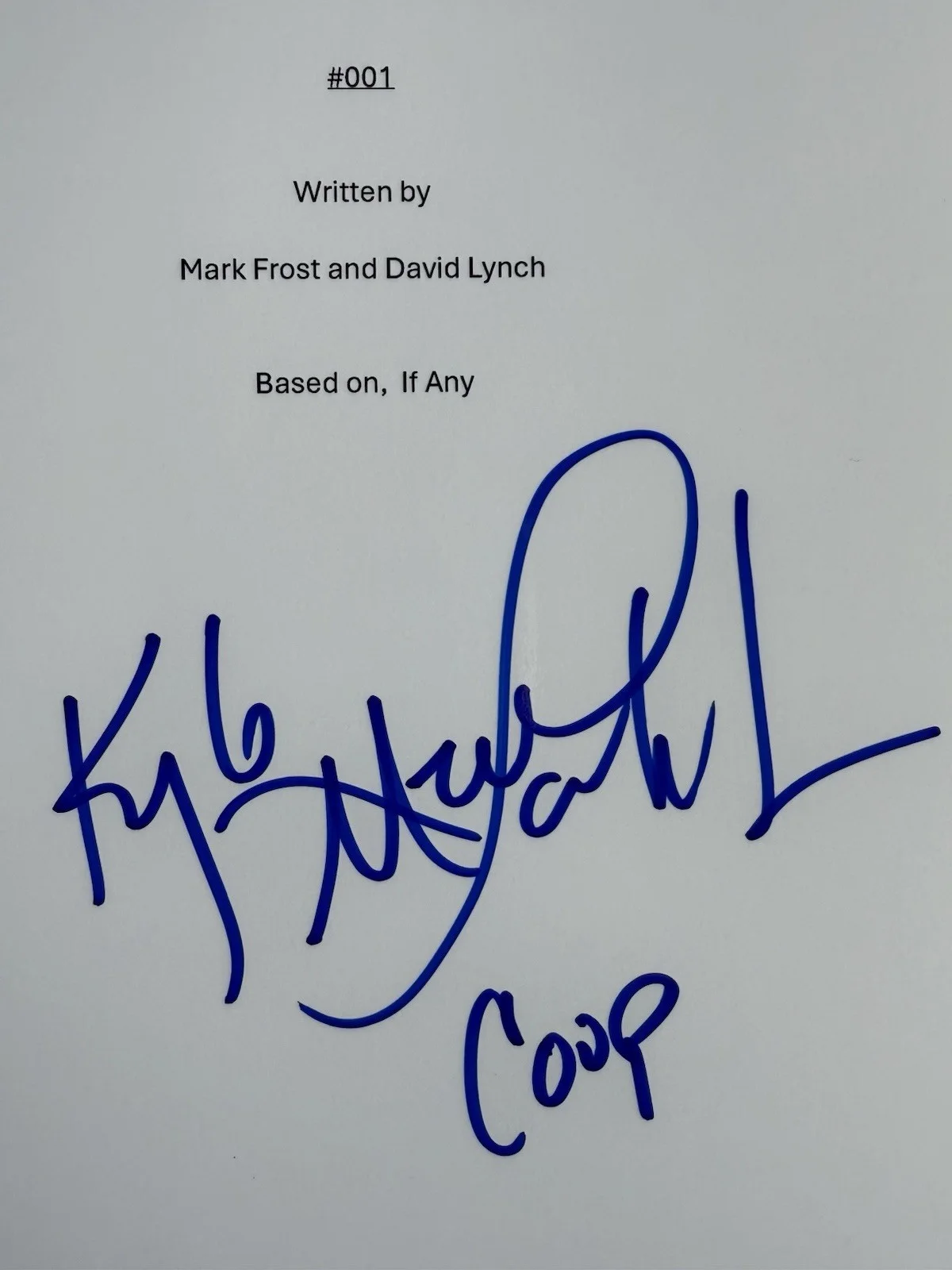 Kyle MacLachlan — KYLE MACLACHLAN SIGNED + COOPER TWIN PEAKS 8.5X11 SCRIPT COVER BECKETT COA-C, image 2