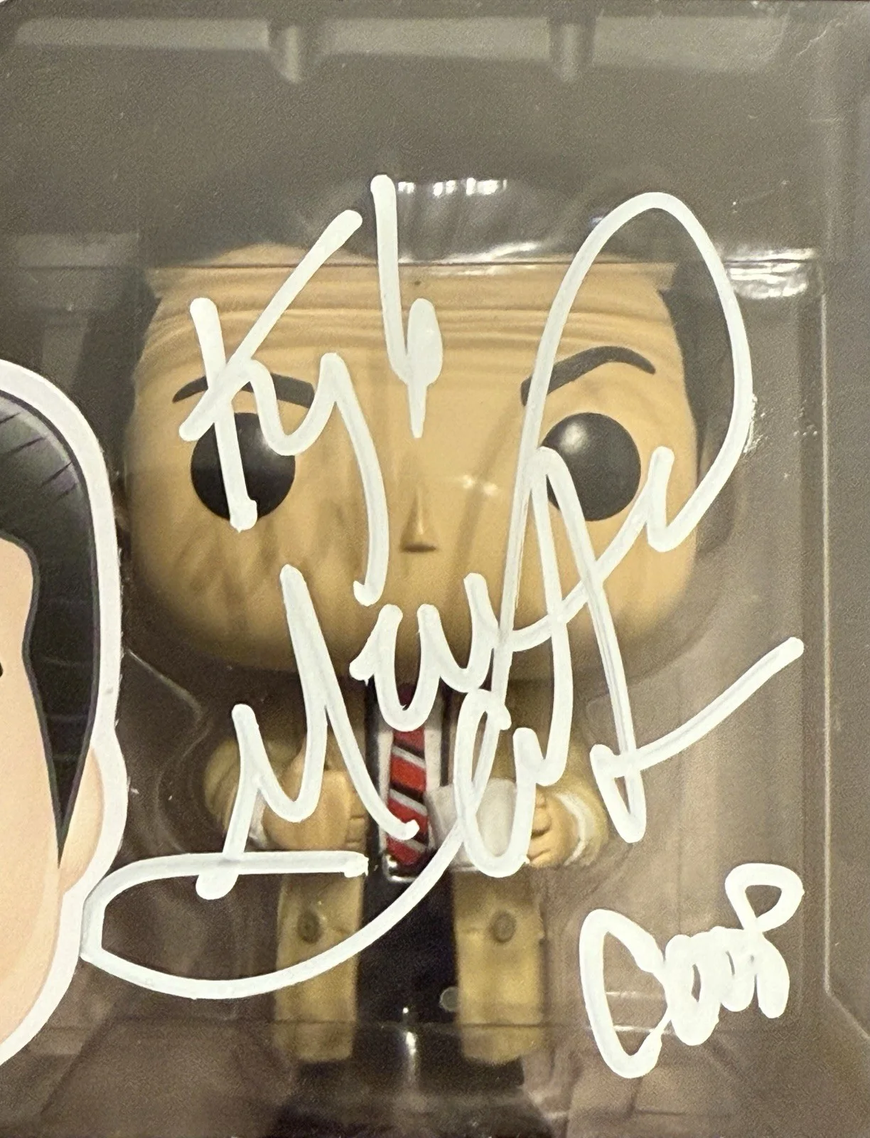 Kyle MacLachlan — KYLE MACLACHLAN SIGNED DALE COOPER TWIN PEAKS FUNKO INSCRIPTION PROOF BECKETT A, image 3