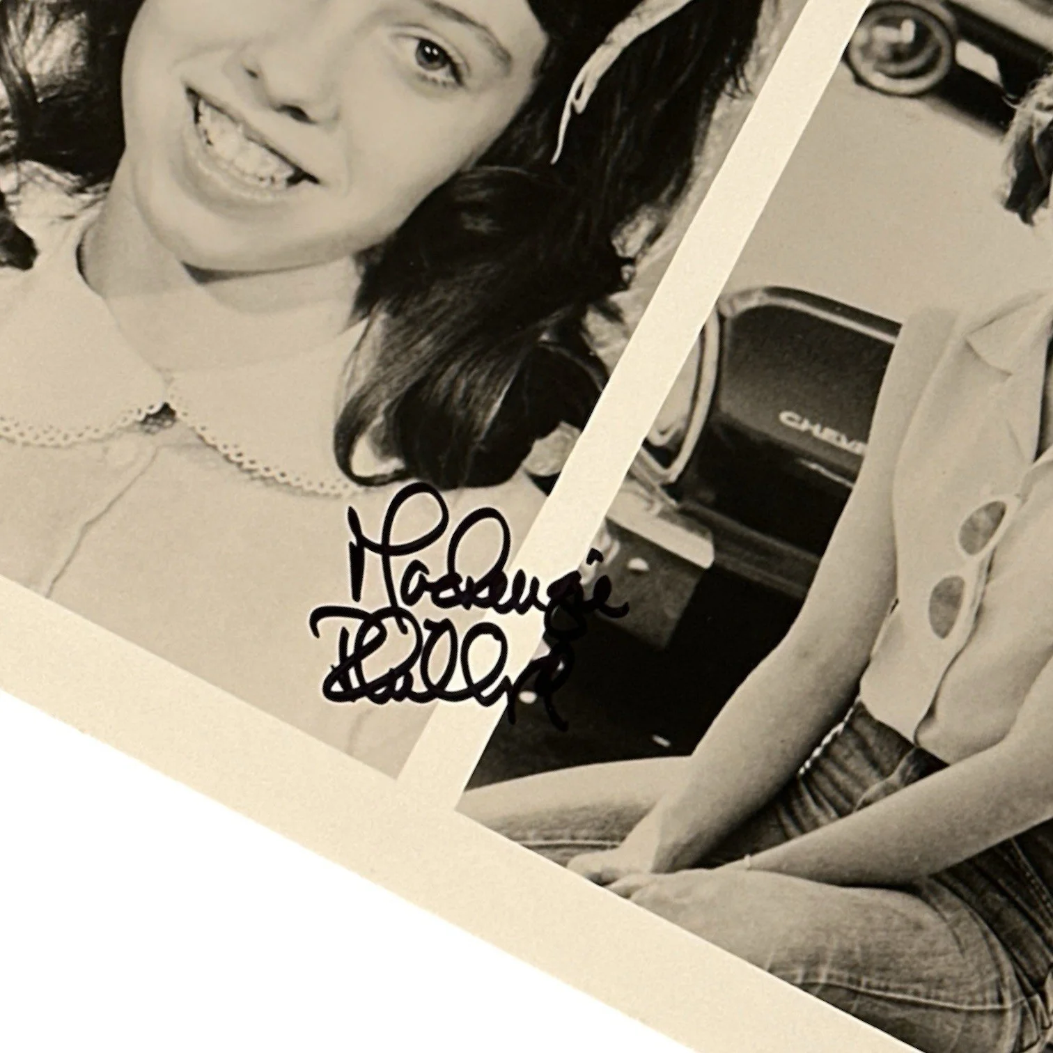 Mackenzie Phillips — Mackenzie Phillips Signed Autograph 8x10 Vintage Photo! “American Graffiti” Star, image 2
