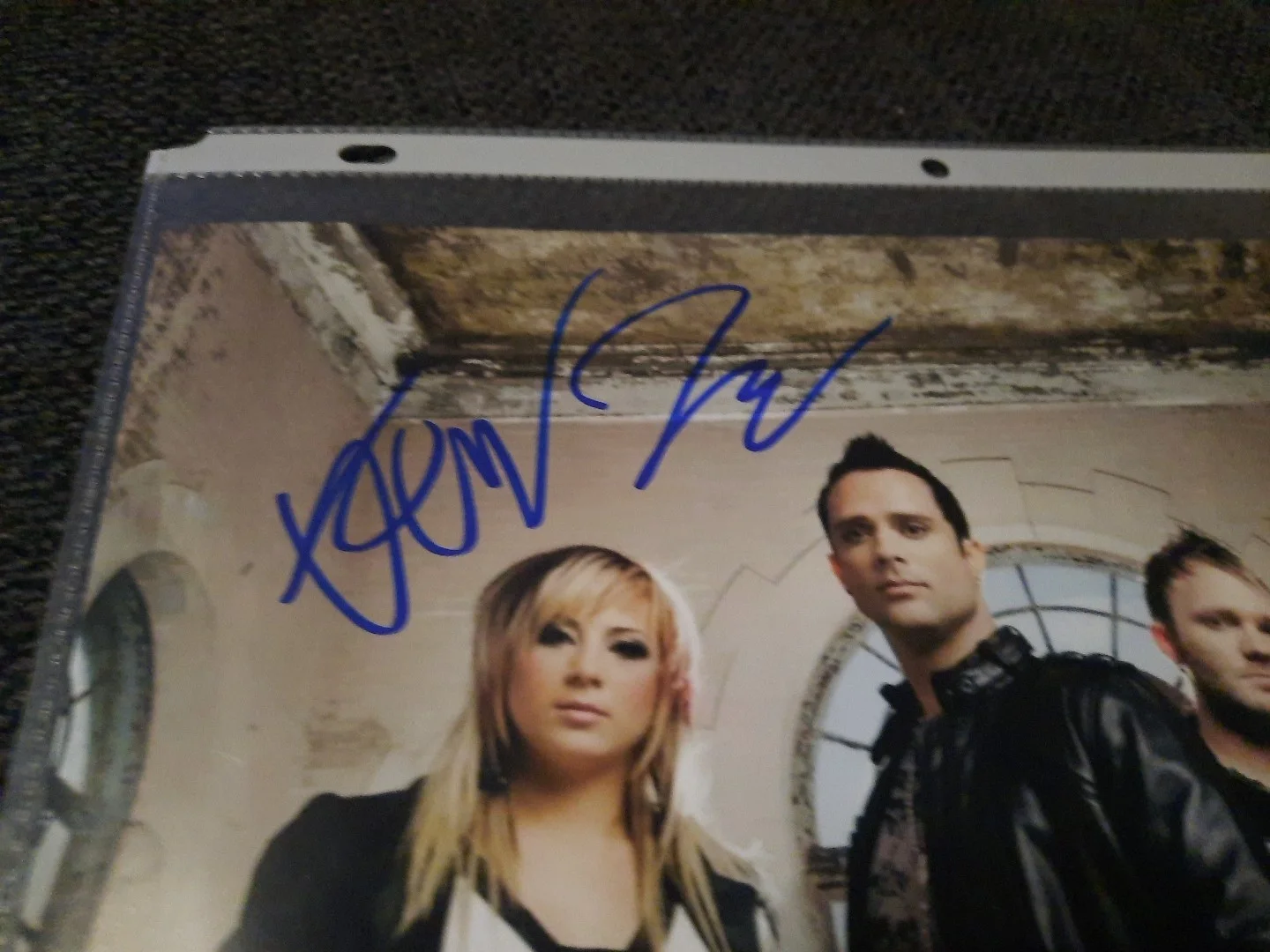 Jen Ledger And John Cooper Signed Skillet 8x10 Photo Rock Band JSA Certified, image 2