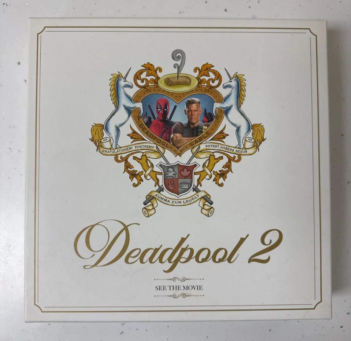 Deadpool 2 (2018) Royal Wedding Plate Ryan Reynolds Josh Brolin Cable crew gift, image 5