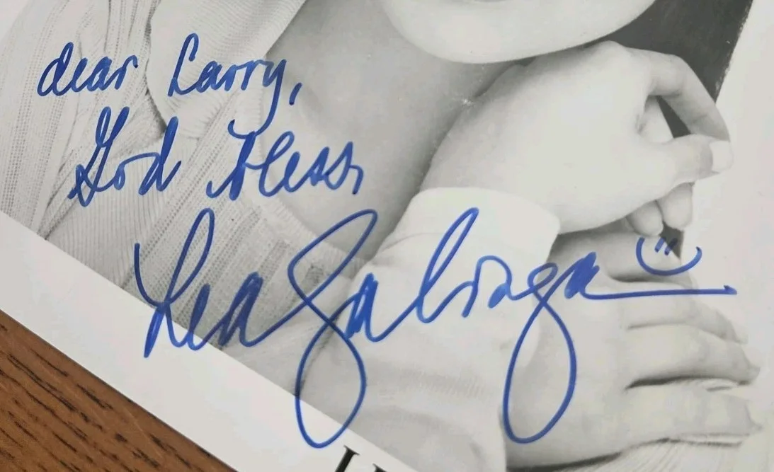 Lea Salonga — Lea Salonga rare signed early vintage 8x10 photo, Tony award winner, Miss Saigon, изображение 2