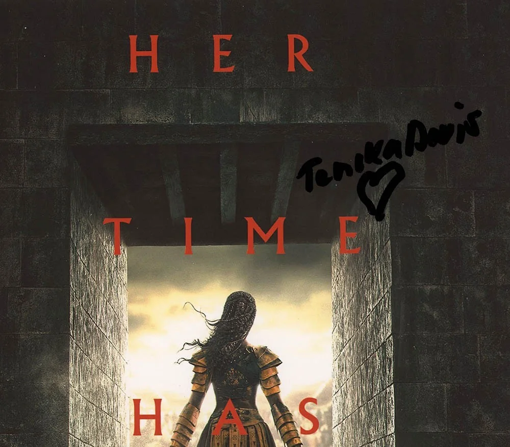 Tenika Davis — Tenika Davis signed "SPARTACUS: HOUSE OF ASHUR" 8x10 Photo PROOF i Achillia ACOA, изображение 5