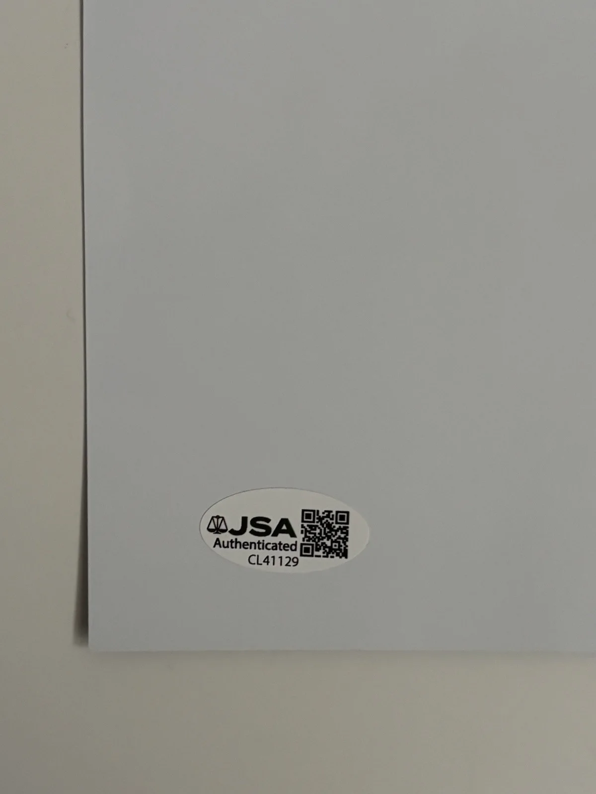 Olivia Rodrigo Guts LP + Photo Signed Autographed JSA COA, image 2