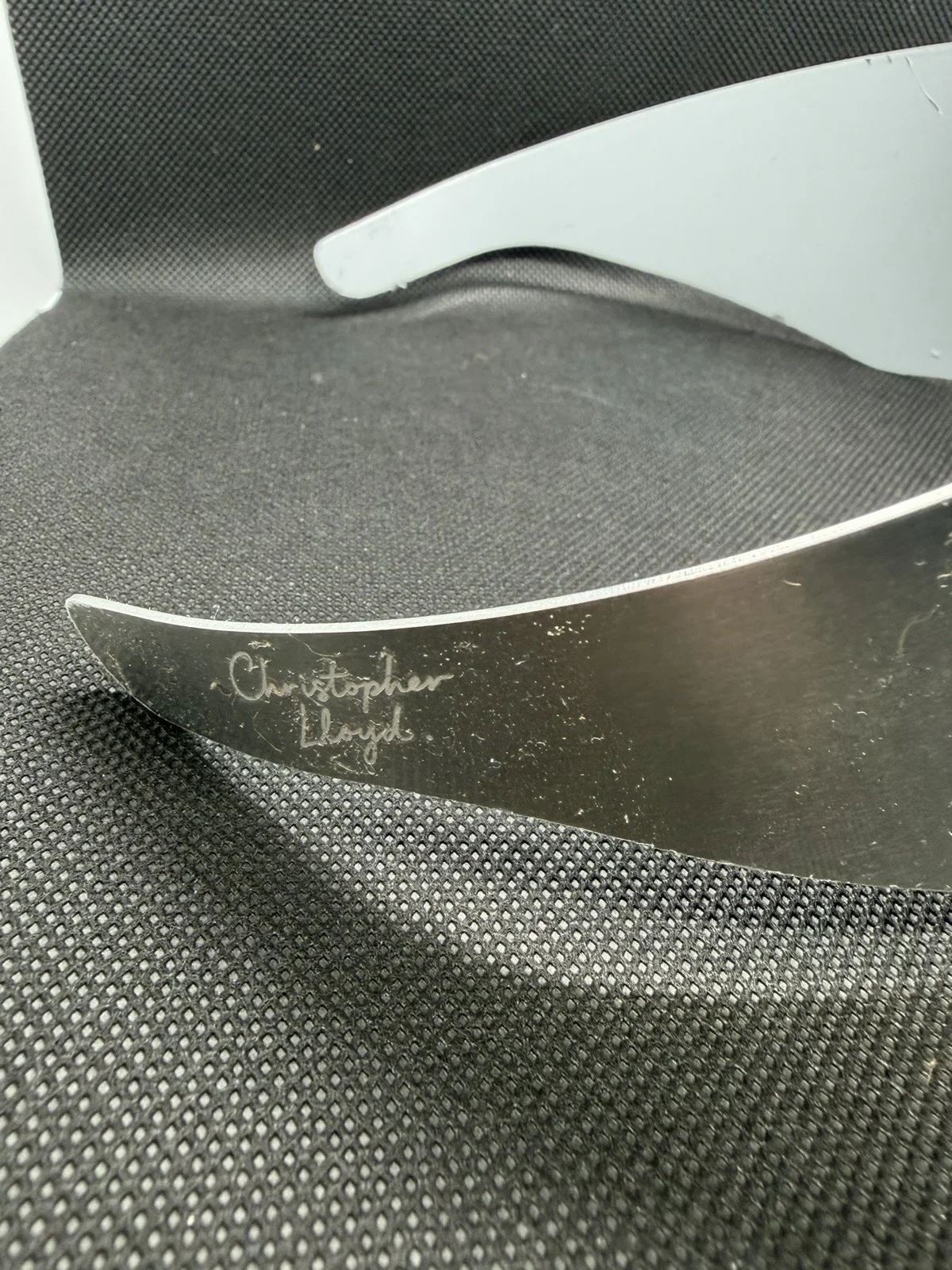 Christopher Lloyd — Christopher Lloyd Signed Doc Brown Glasses Back to the Future 2 Prop Autograph, image 3