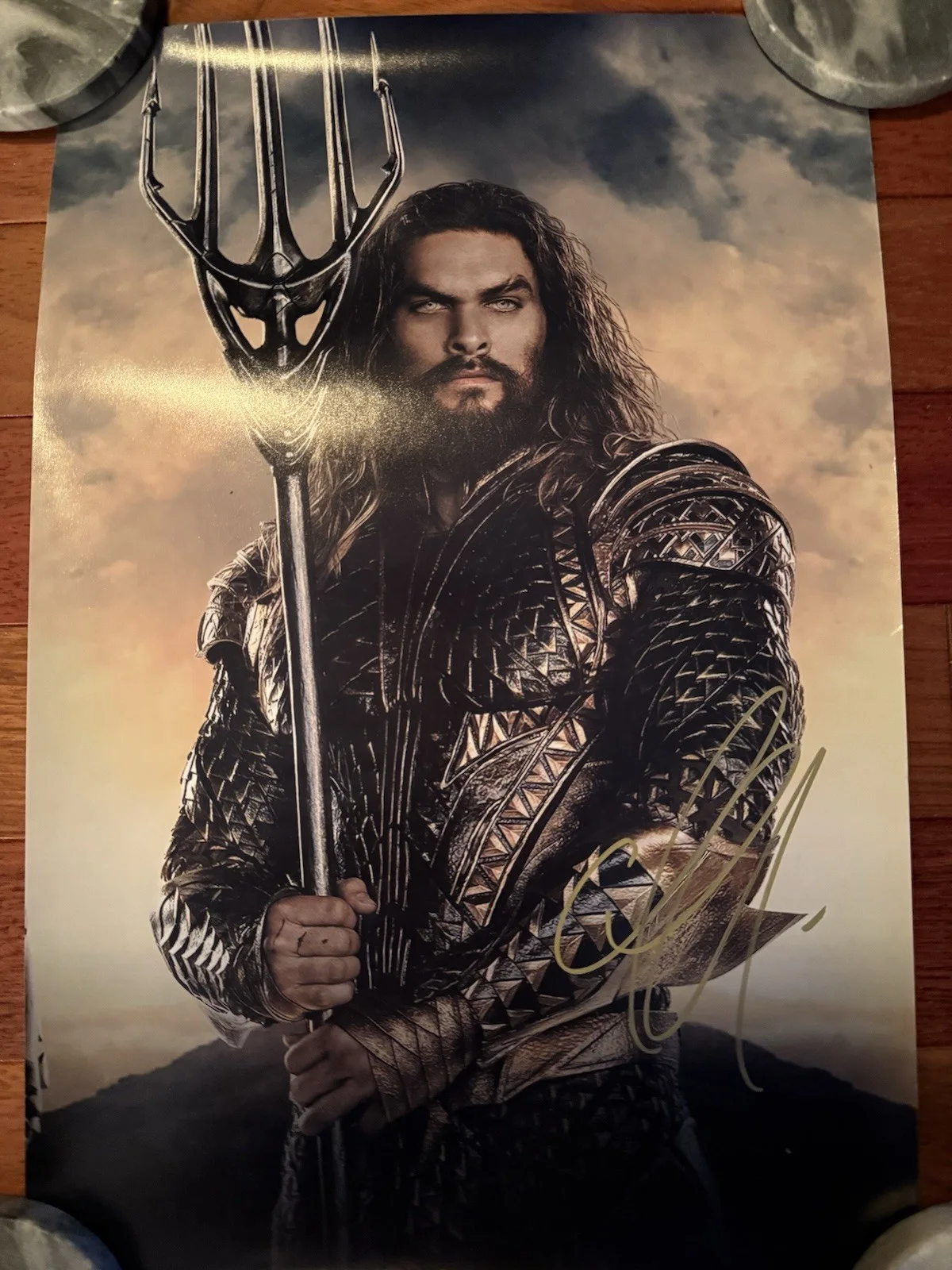 JASON MOMOA SIGNED 12x18 PHOTO AQUAMAN DC Unframed, изображение 2
