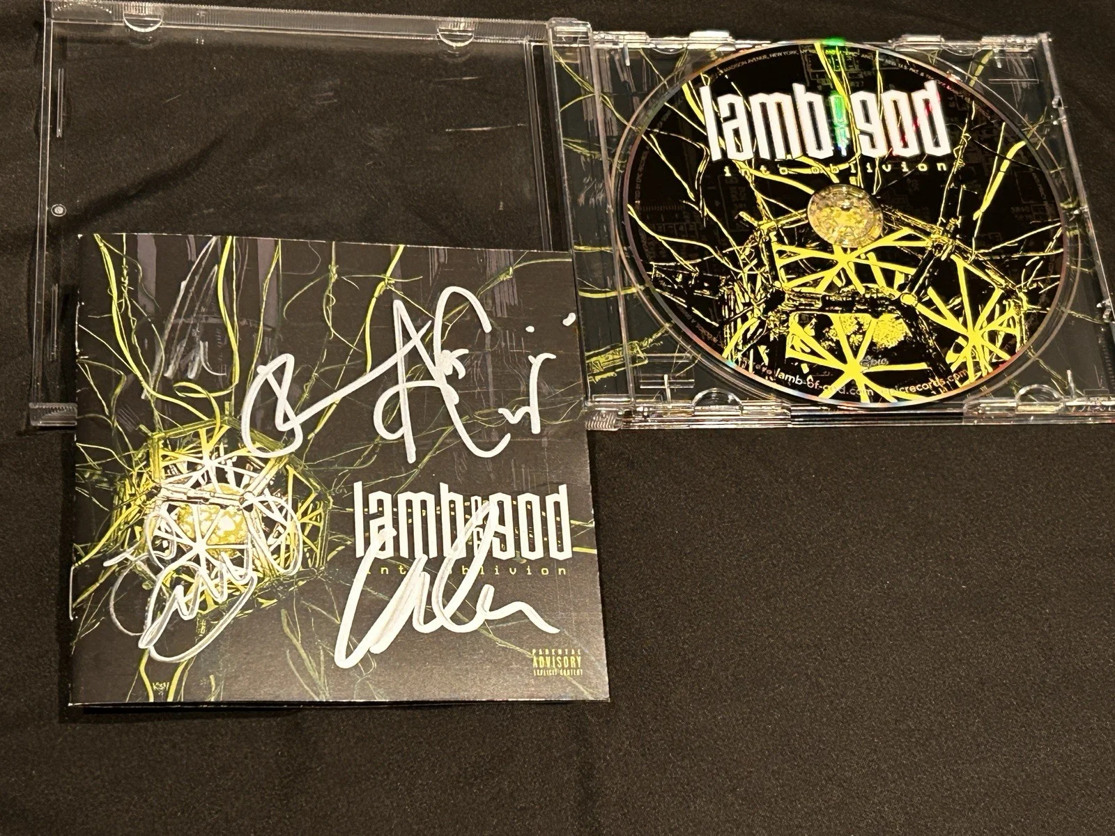 Lamb of God Signed Into Oblivion CD Official Tour Merch Booklet Cover is Signed, изображение 3
